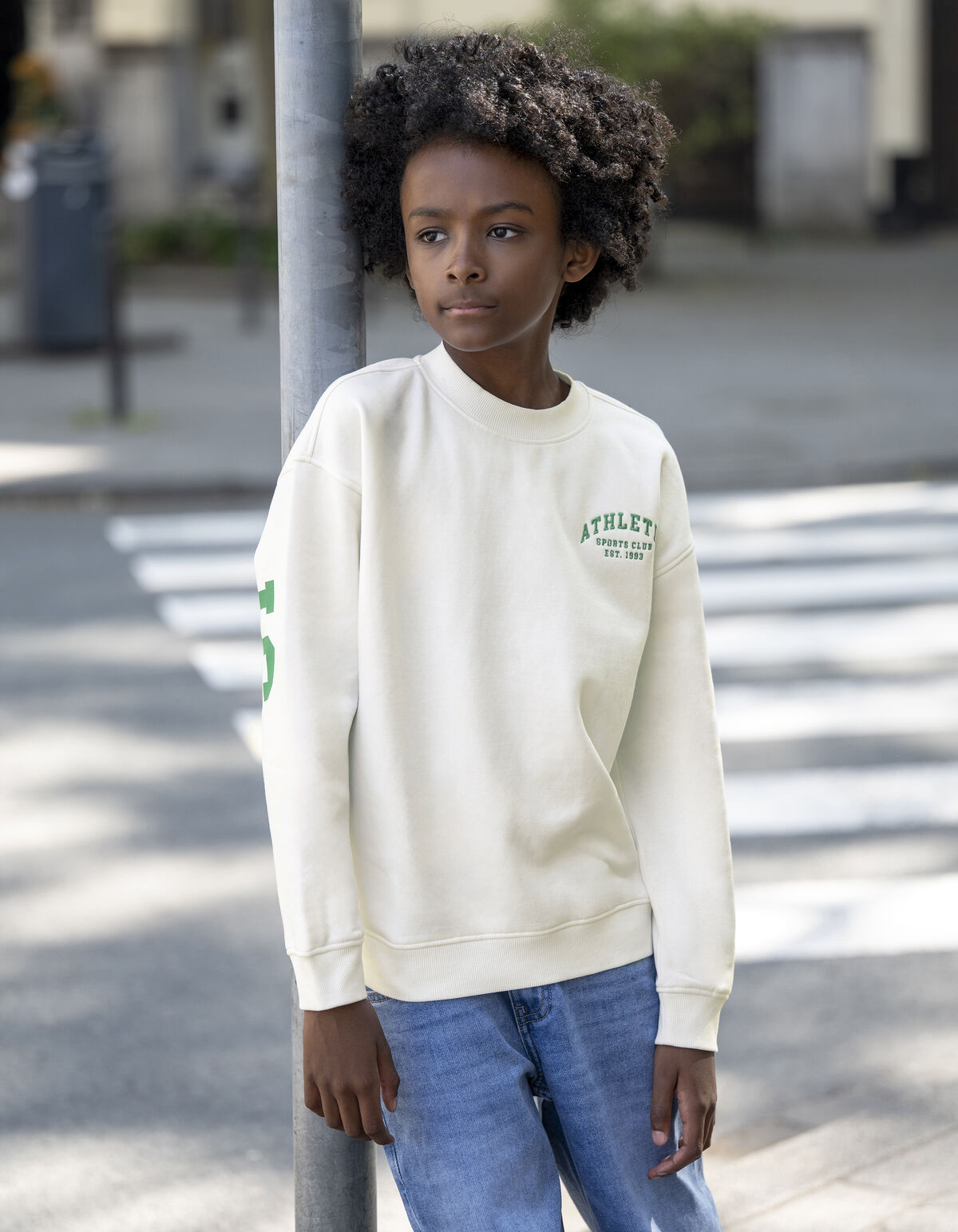 Athletic Artwork Pullover Off White SHOEBY BOYS