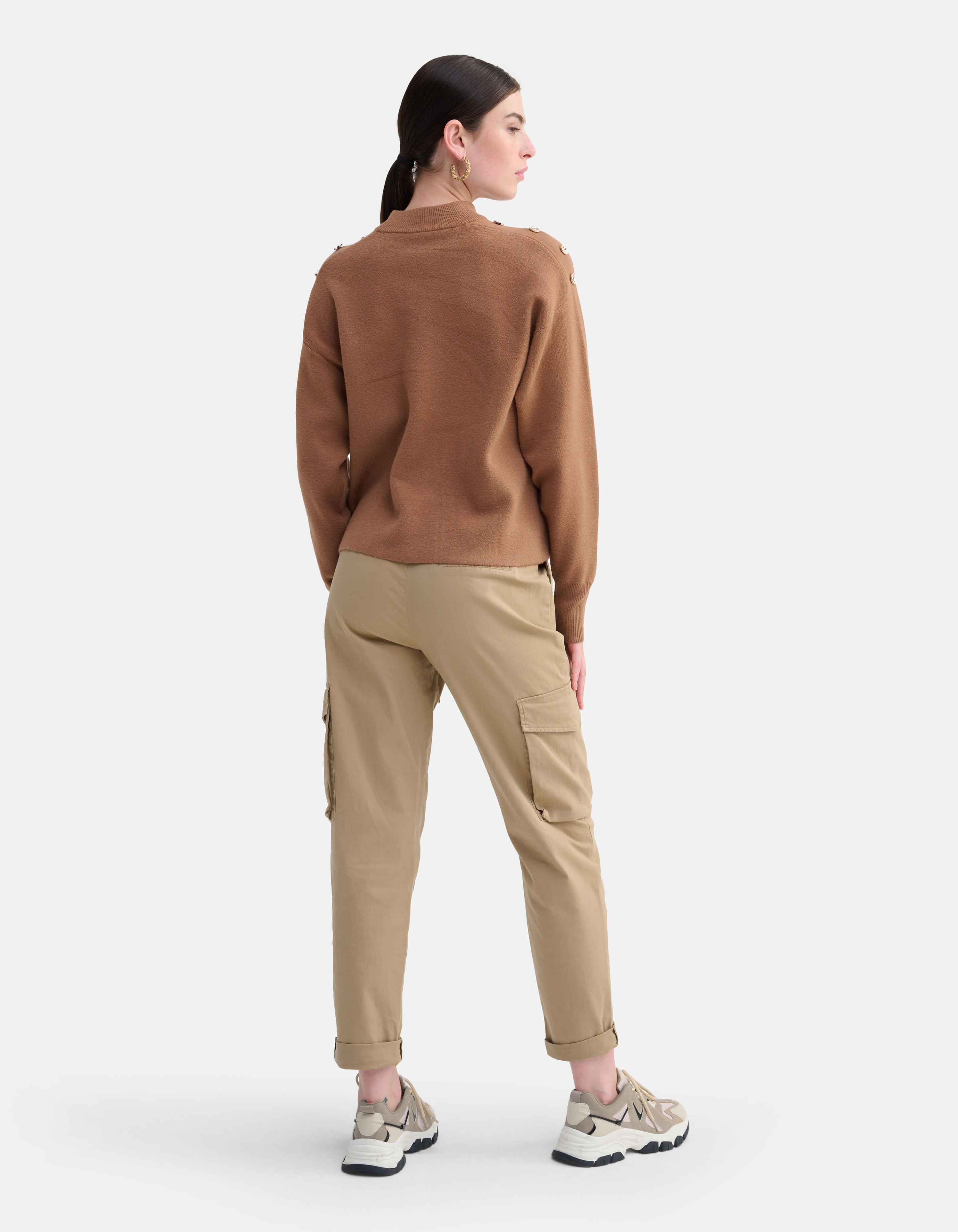 Fancy Button Pullover SHOEBY WOMEN
