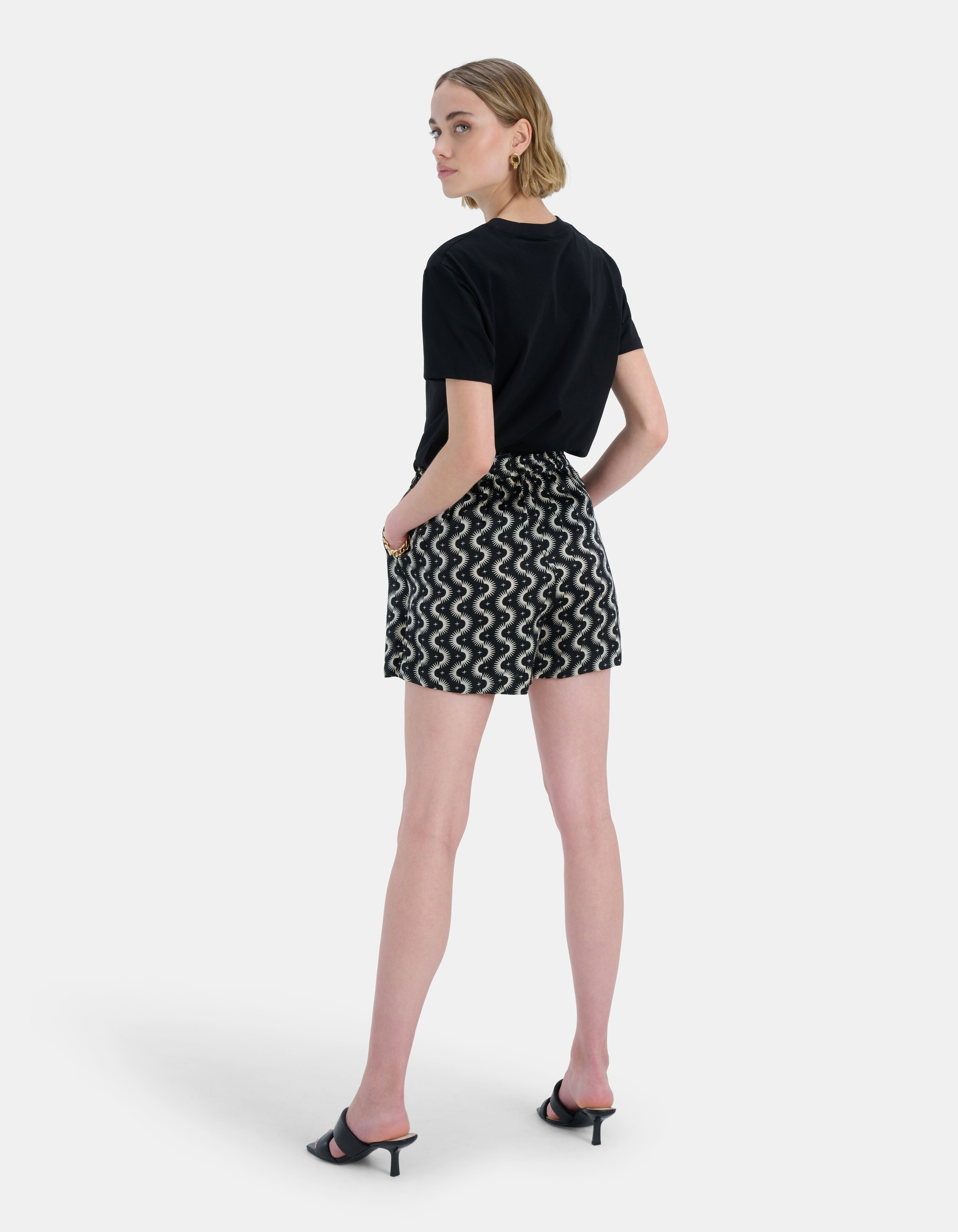 Rocky Satin Shorts EKSEPT