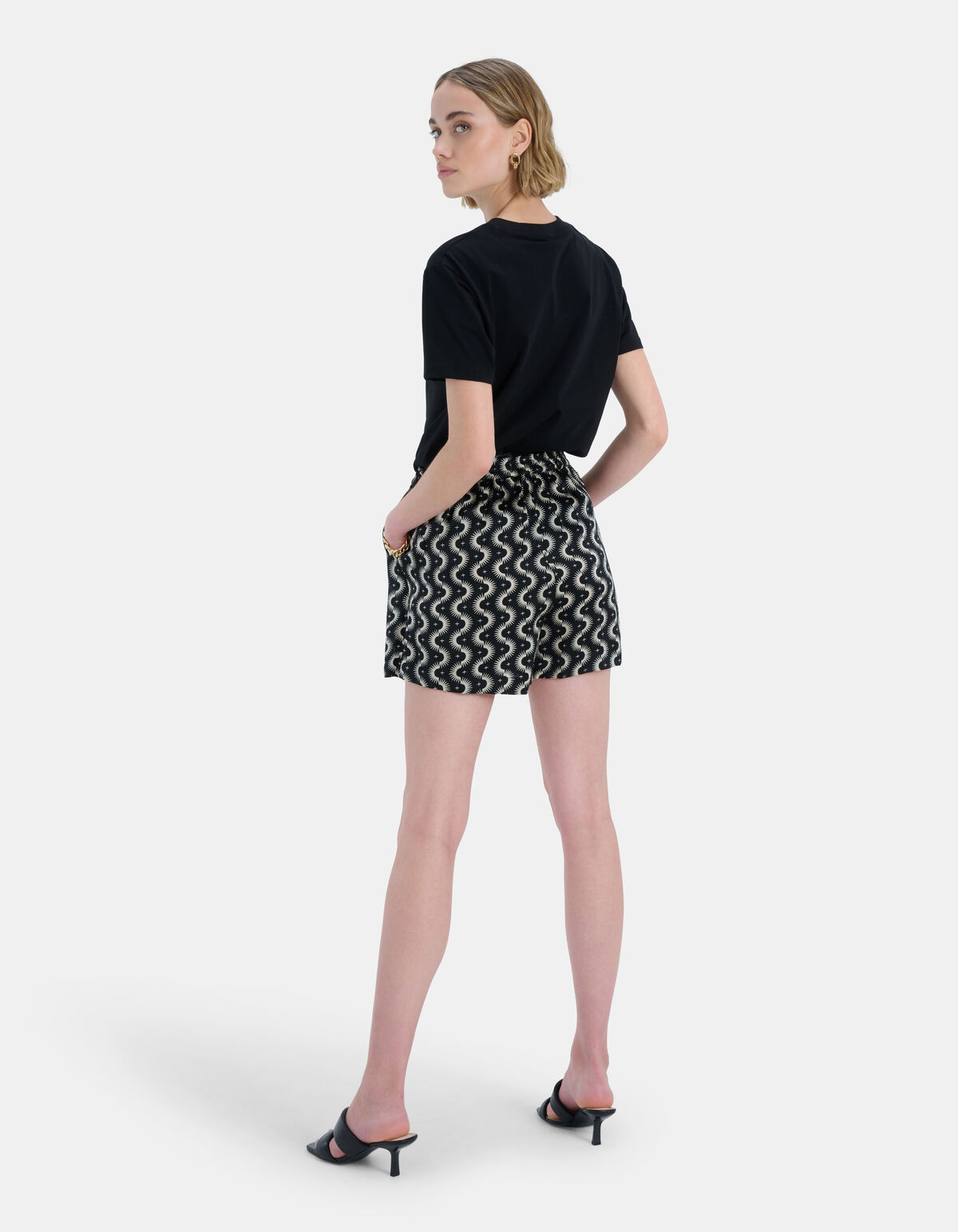 Rocky Satin Shorts EKSEPT