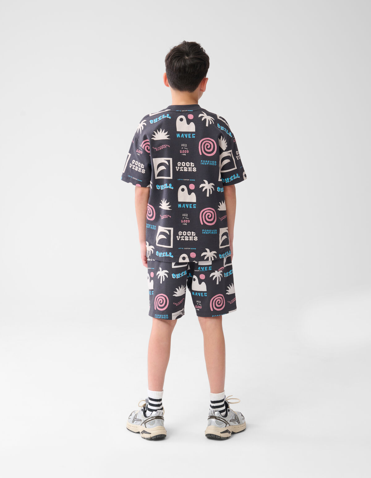 Sommer Short Dunkelgrau SHOEBY BOYS