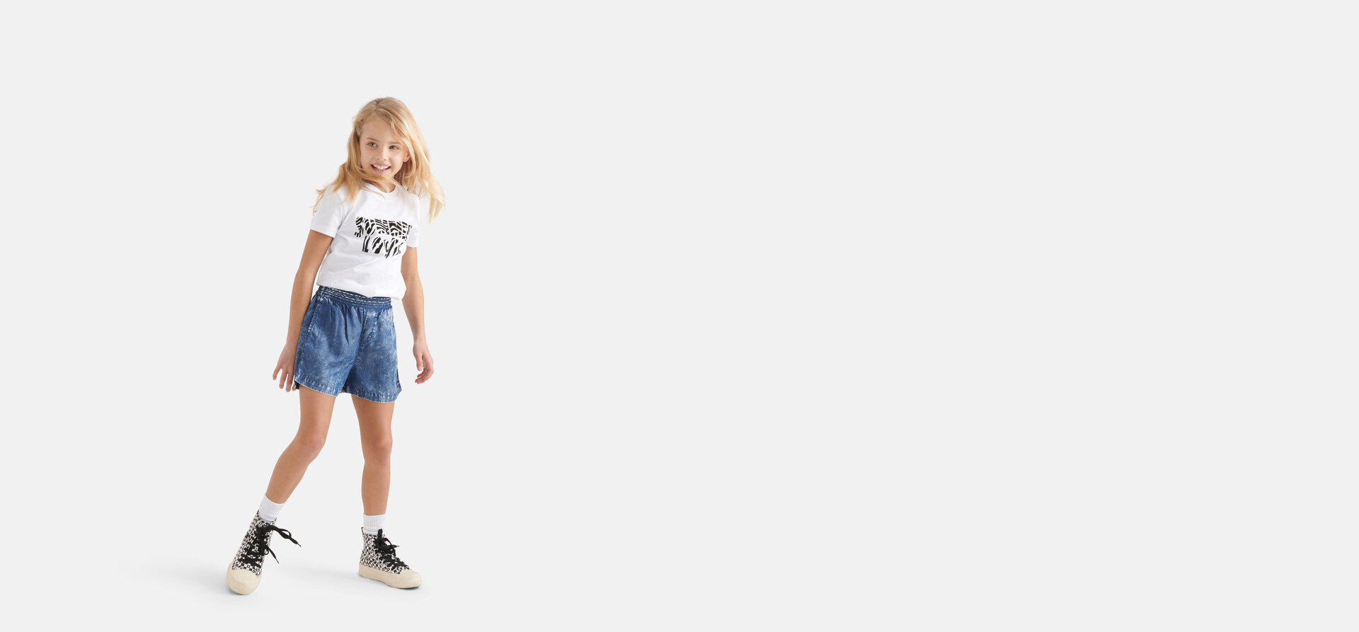 Geflochtene Shorts hellblau SHOEBY GIRLS