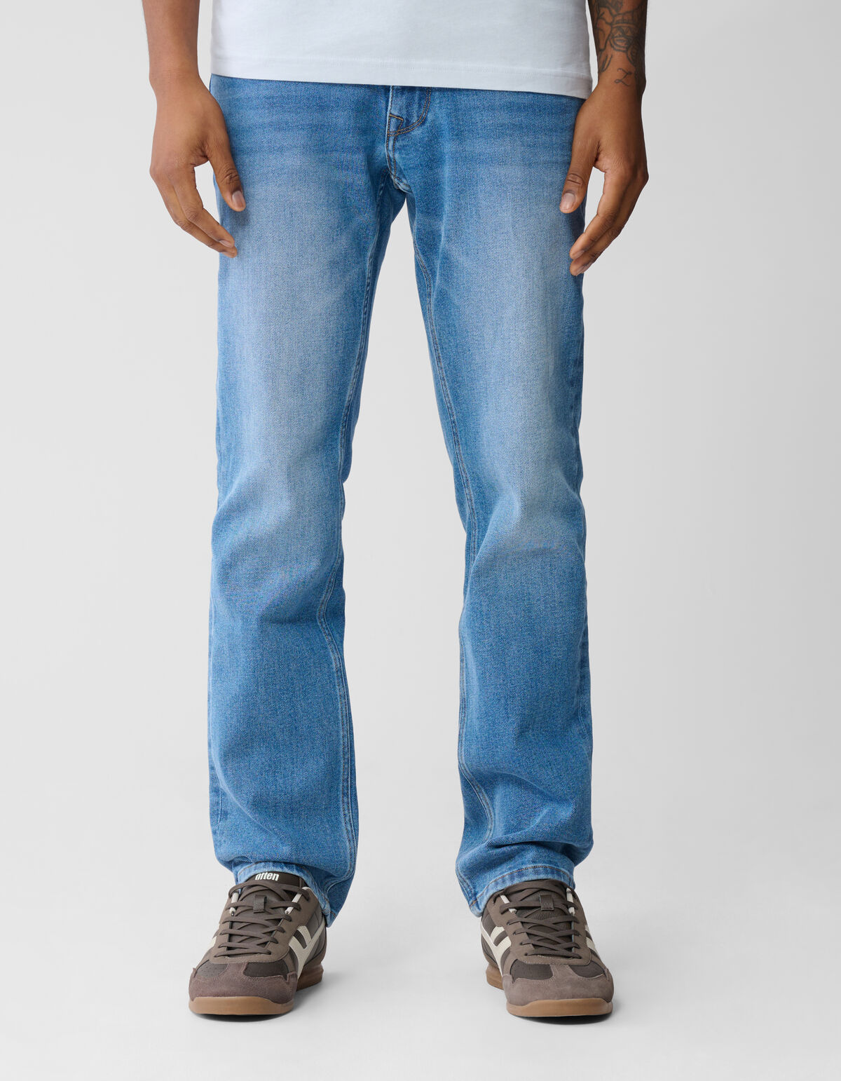 Straight Fit Jeans, mittelblau, L32 SHOEBY MEN