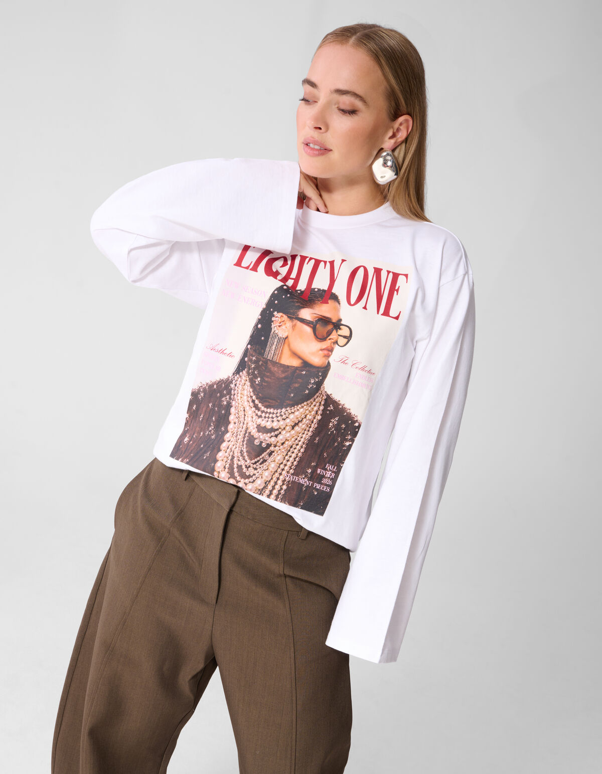 Magazine Artwork Longsleeve Wei&szlig; SHOEBY WOMEN