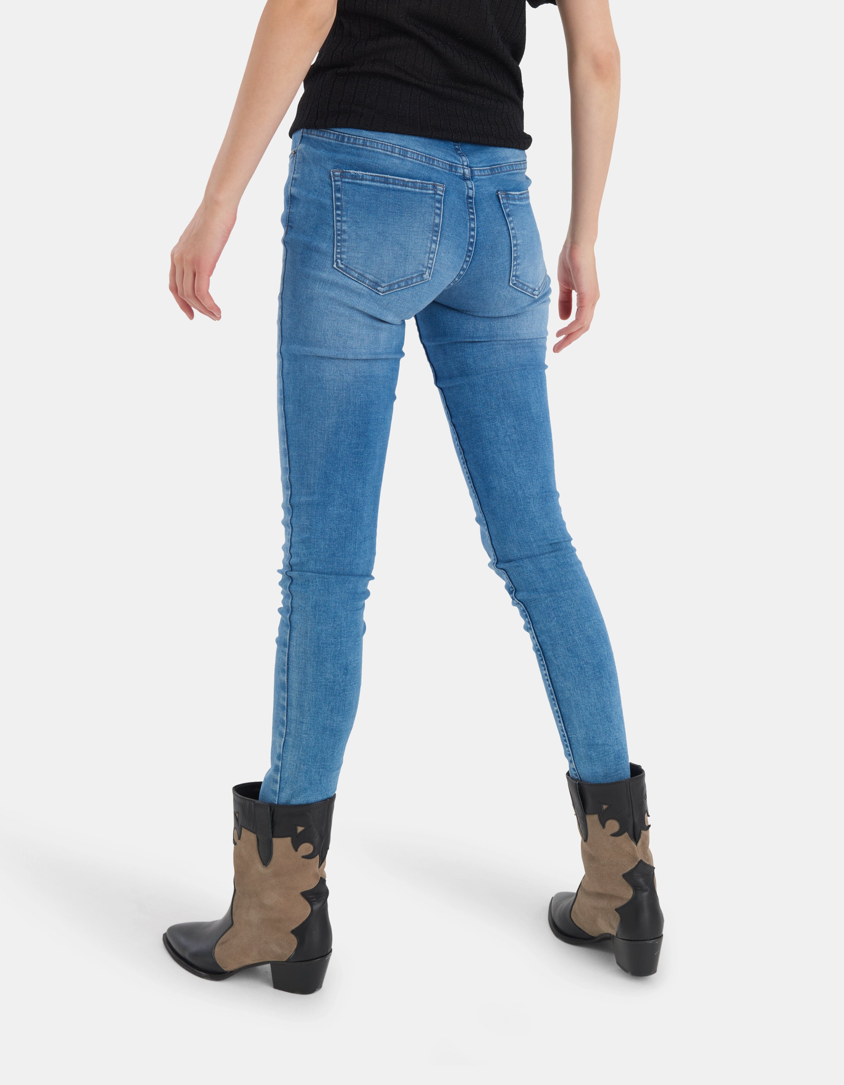 Liza Skinny Jeans L34 EKSEPT