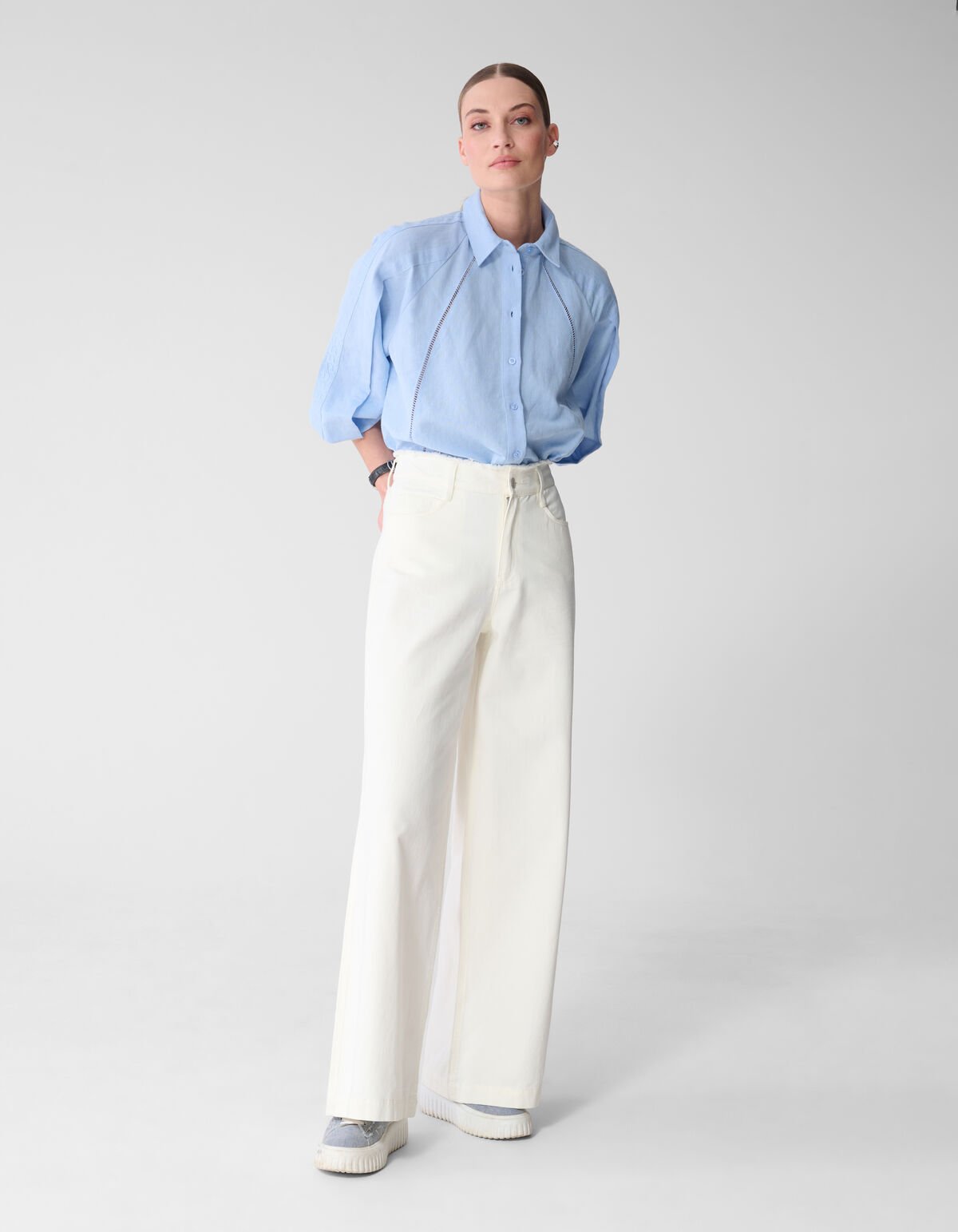 Plissierte Stickbluse Hellblau von Mieke SHOEBY WOMEN