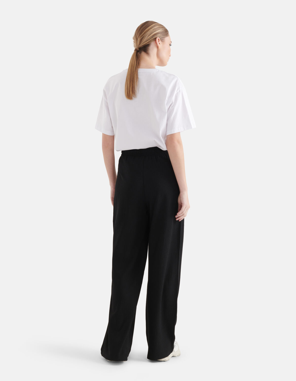 Crinkle-Hose mit weitem Bein Schwarz SHOEBY WOMEN