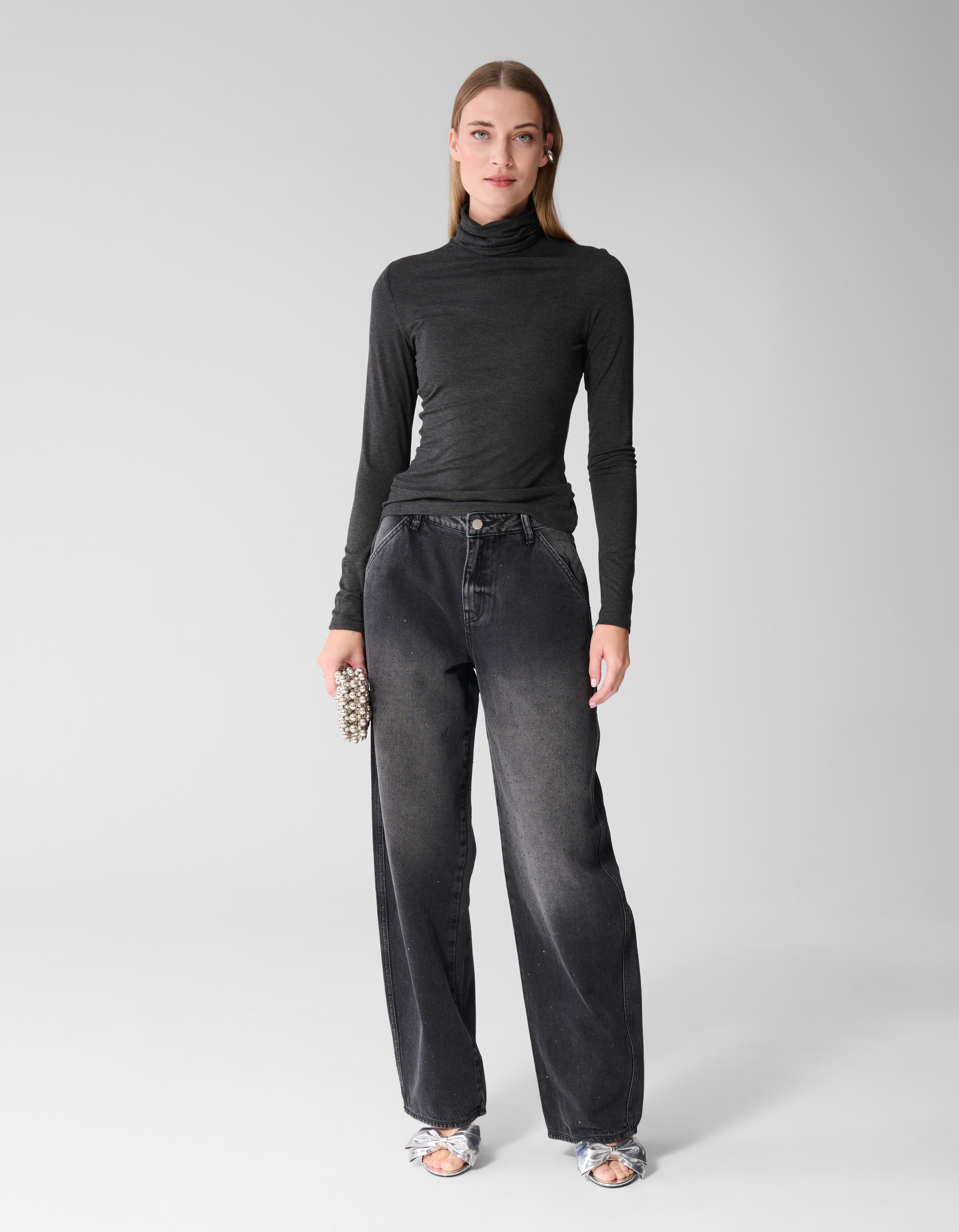 Col Neck Longsleeve Schwarz SHOEBY WOMEN