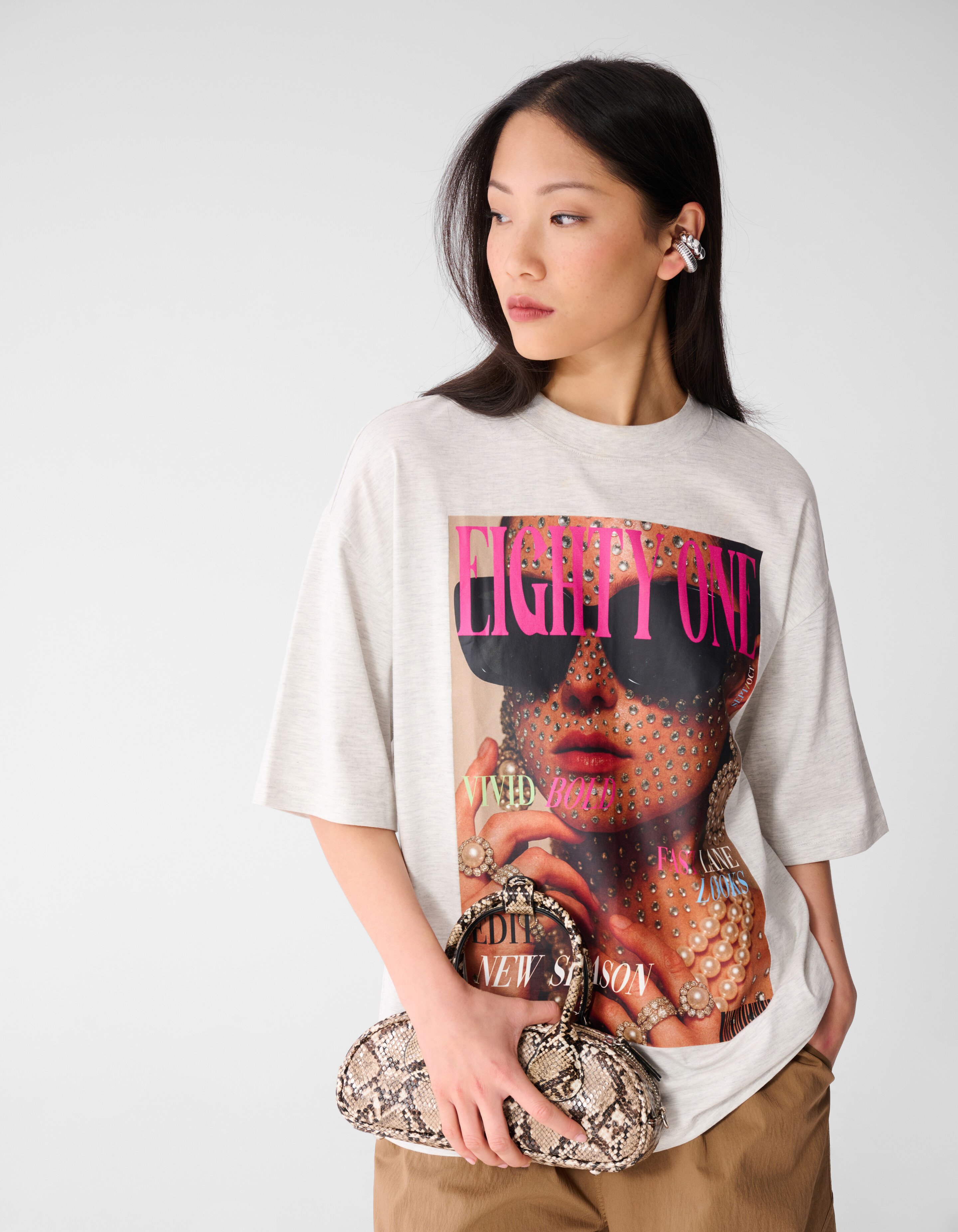 Magazin Artwork T-Shirt Hellgrau SHOEBY WOMEN