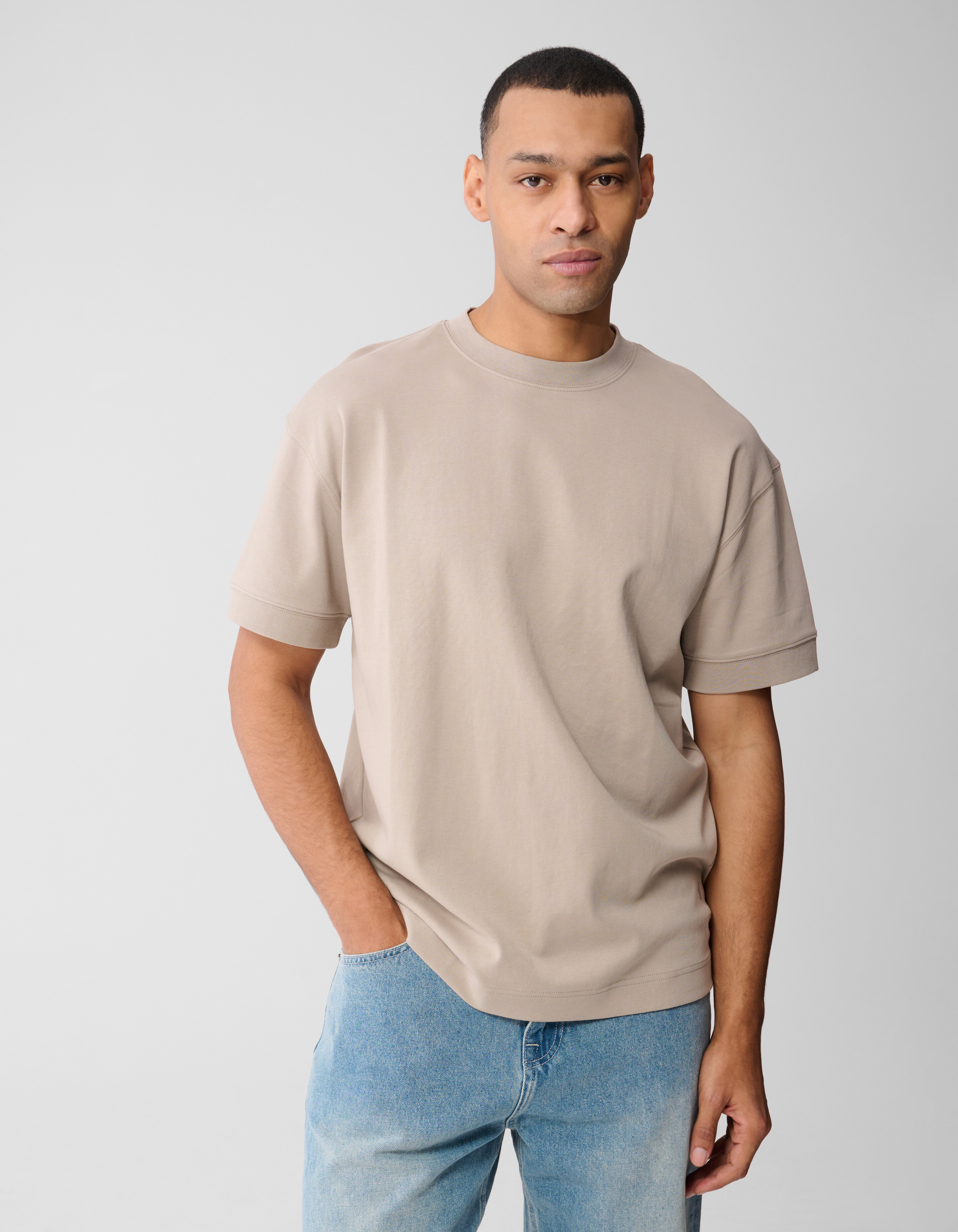 Cuffed Logo T-Shirt Hellbraun SHOEBY MEN