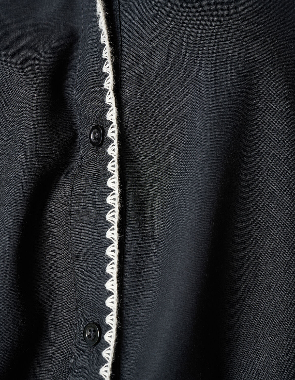 Bluse mit Stickerei Schwarz SHOEBY WOMEN