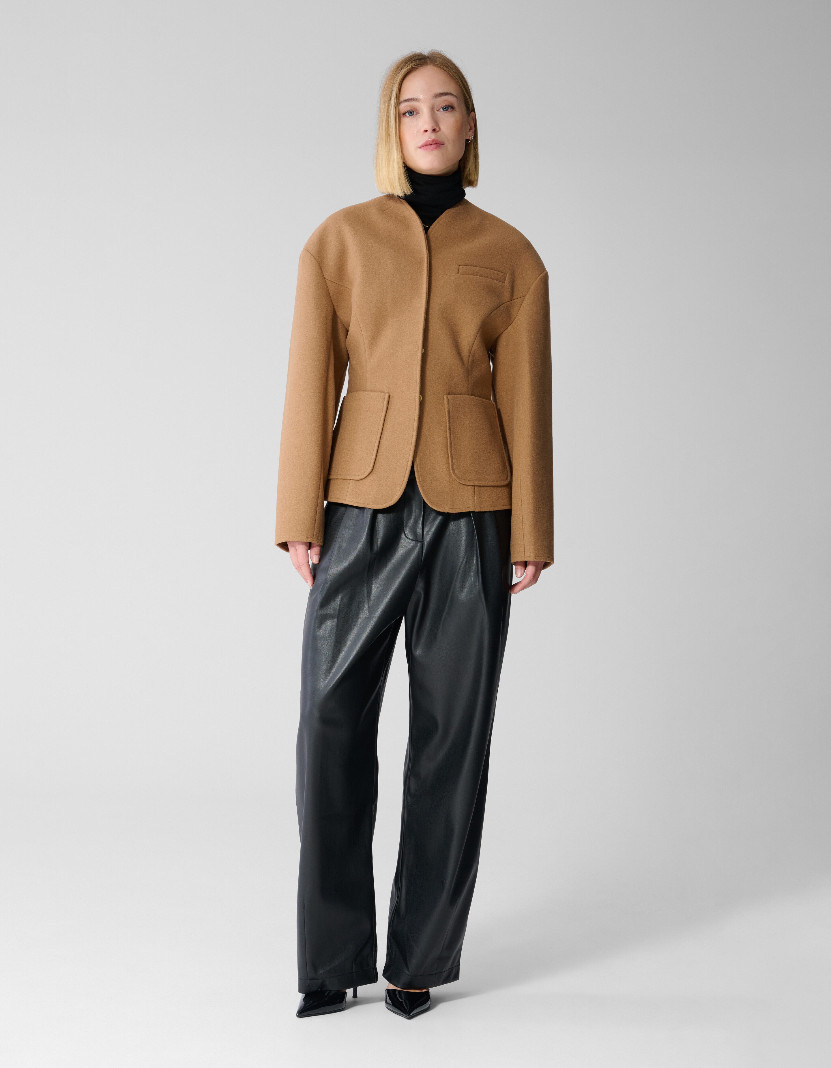 Eggshape Jacke Camel By Lonneke SHOEBY WOMEN