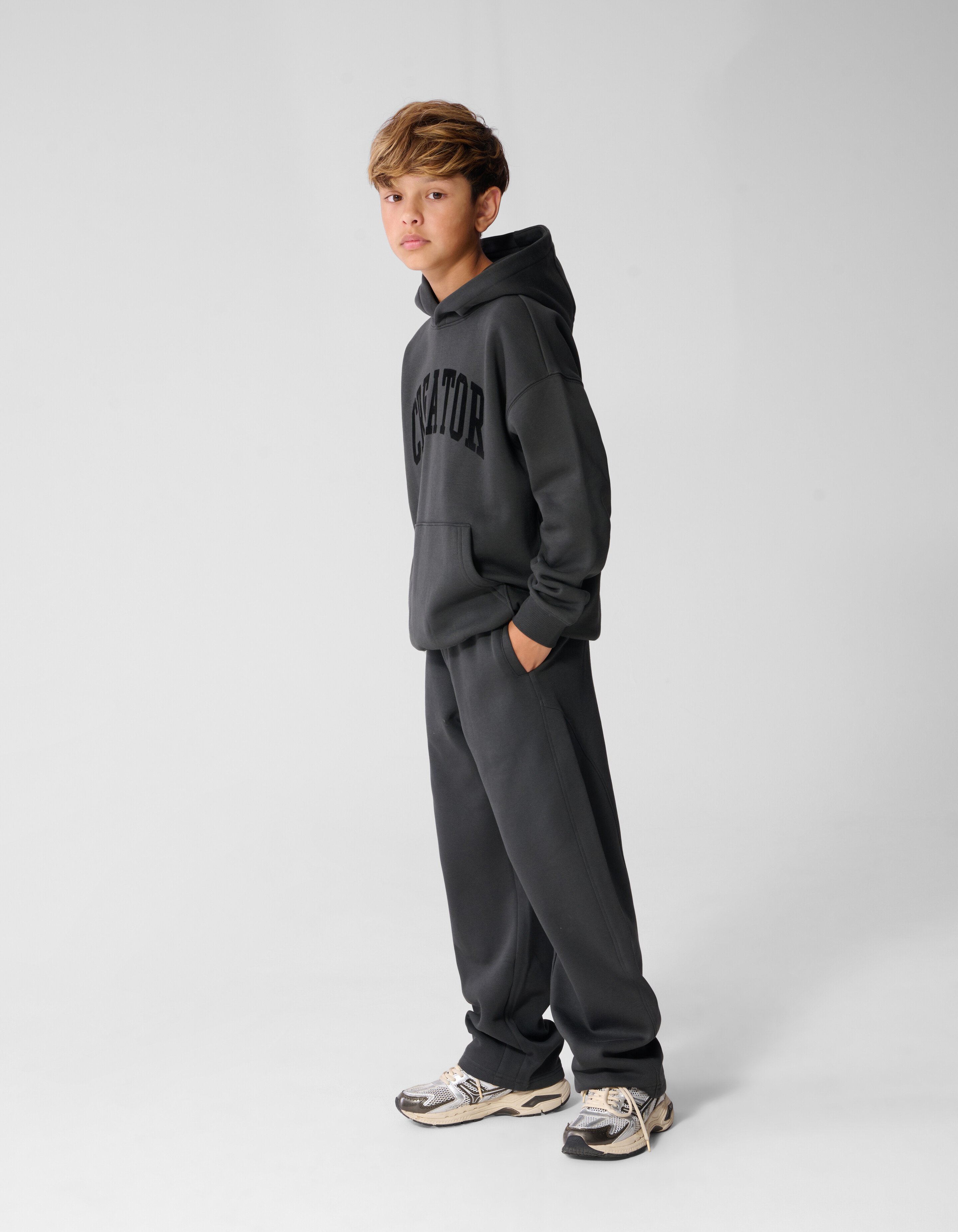 Creator Barrel Joggerhose Schwarz SHOEBY BOYS