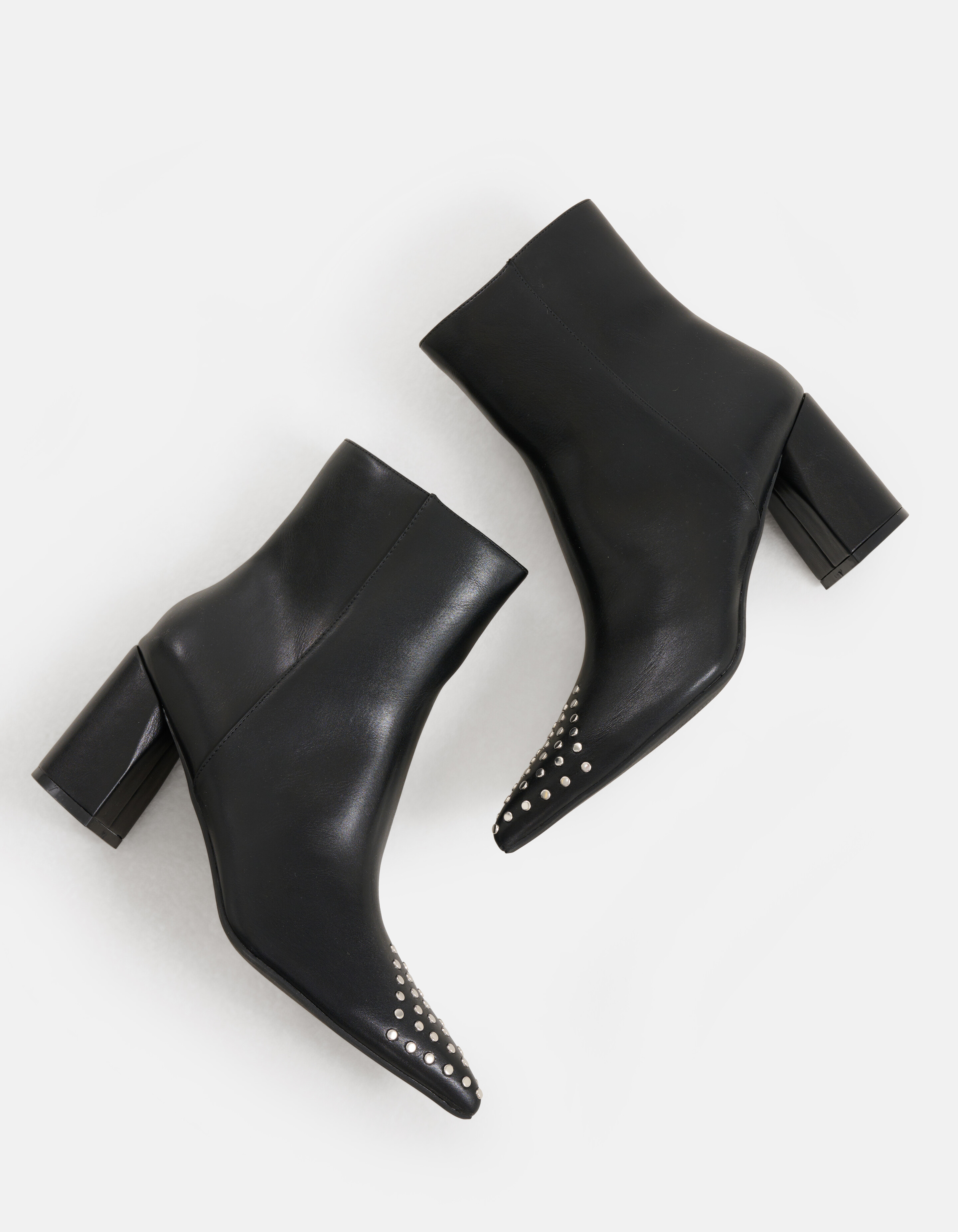 Nietenstiefel Schwarz SHOEBY SHOES