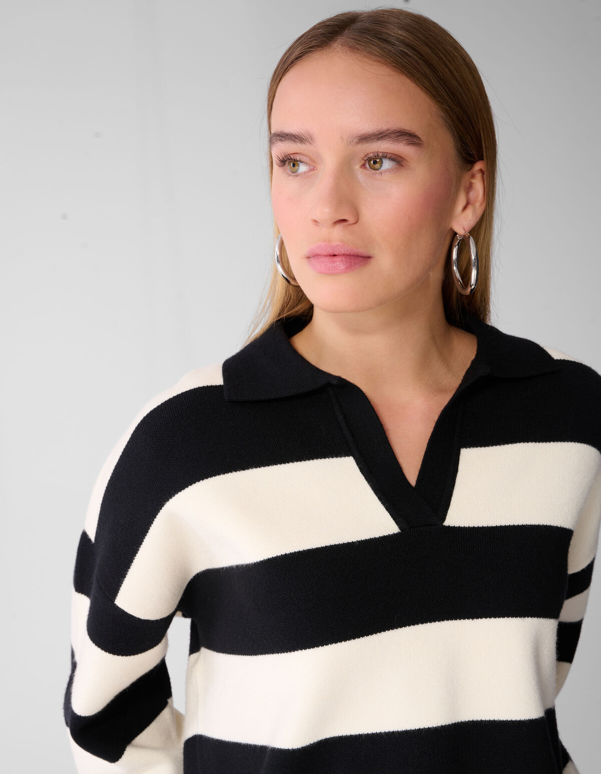 Gestreifte Strickpolo Schwarz/Wei&szlig; SHOEBY WOMEN