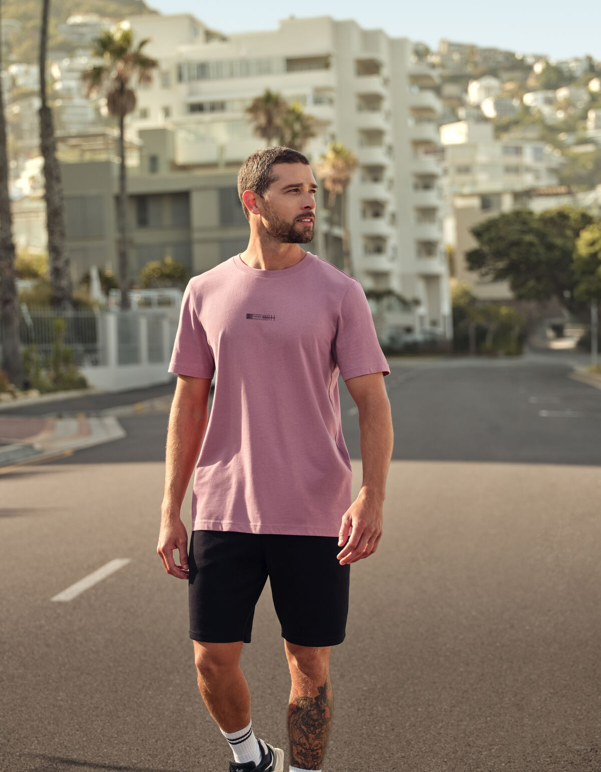 Piqu&eacute; Logo Shorts Schwarz SHOEBY MEN