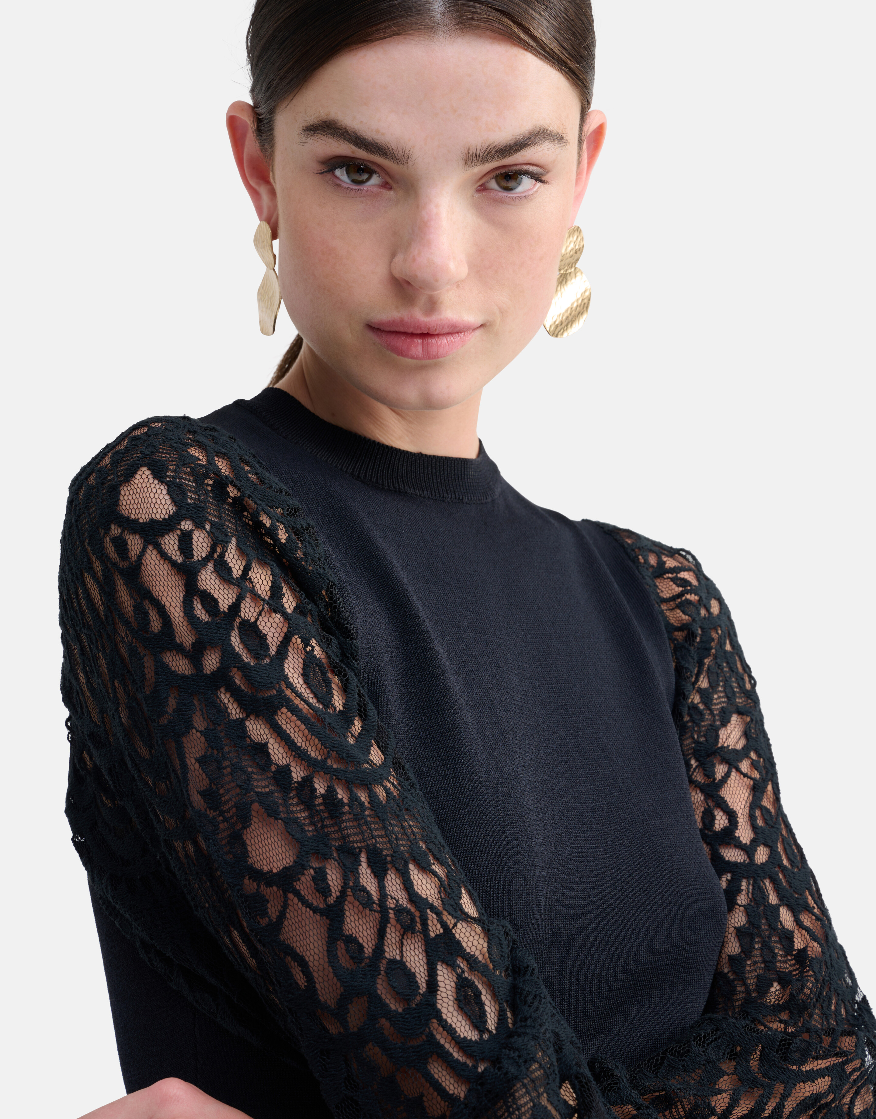 Kleid mit Spitzenärmeln Schwarz SHOEBY WOMEN