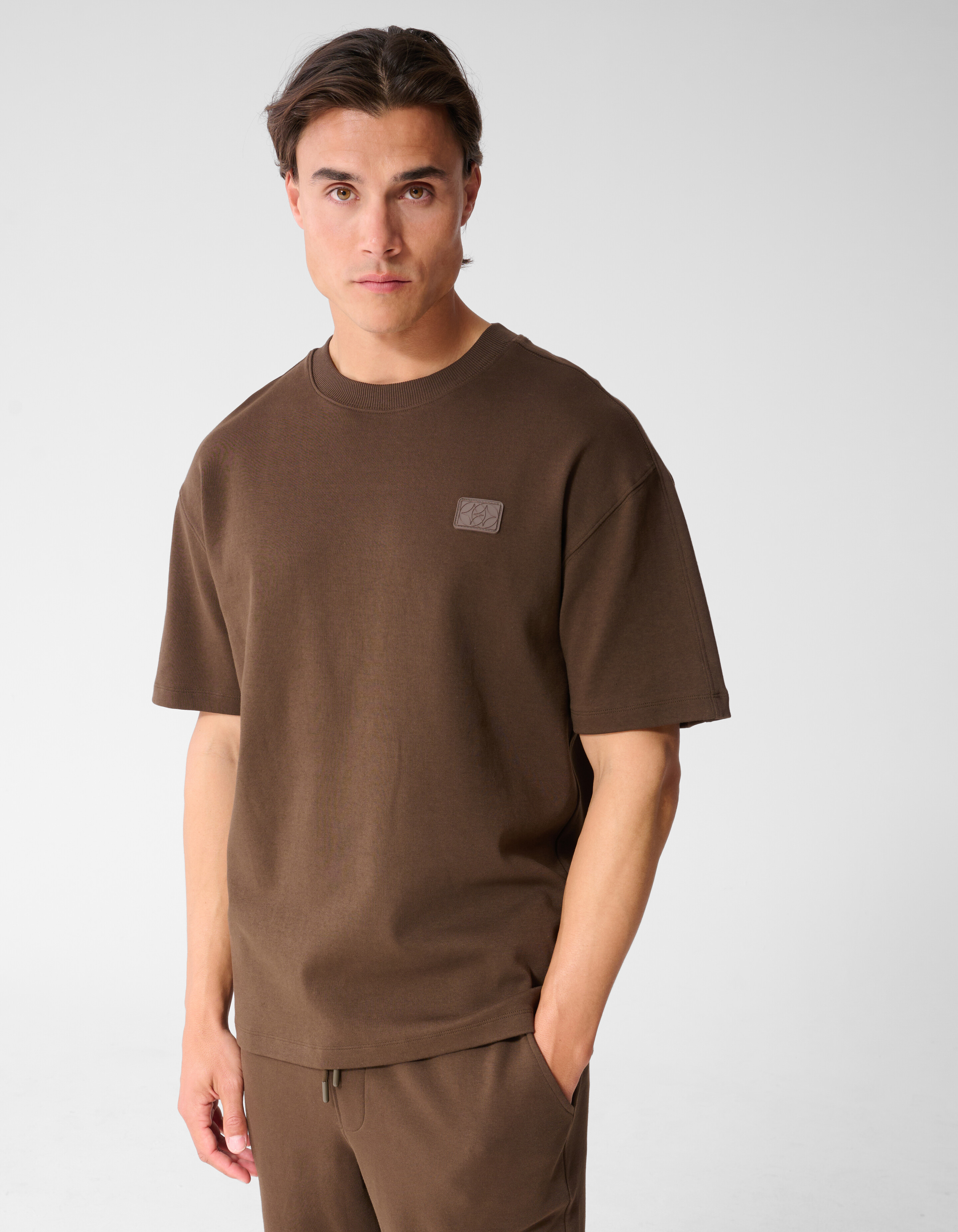 Spark Label T-Shirt Dunkelbraun SHOEBY MEN