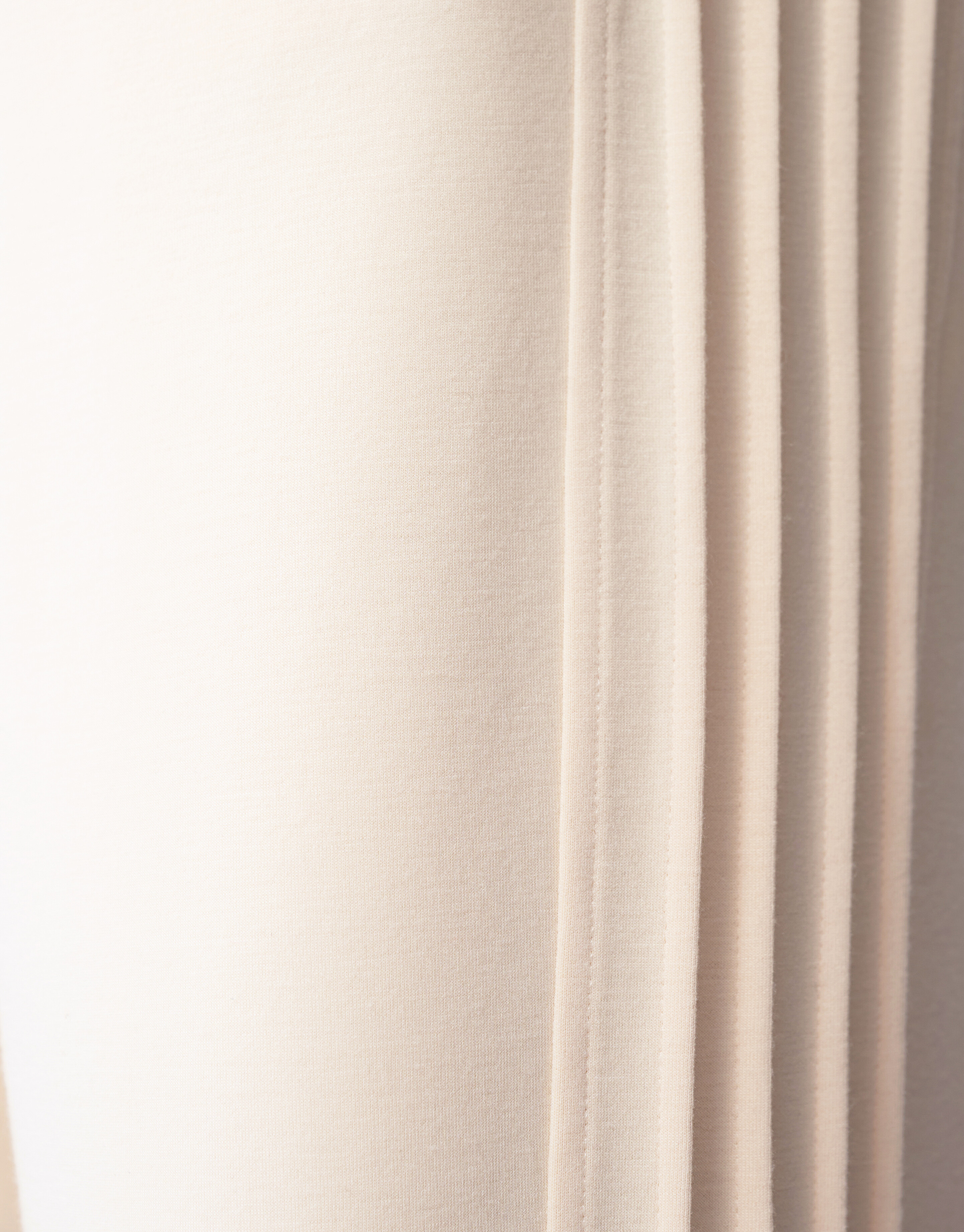 Weite Beinform Hose Gebrochen Weiß Bei Fred SHOEBY WOMEN