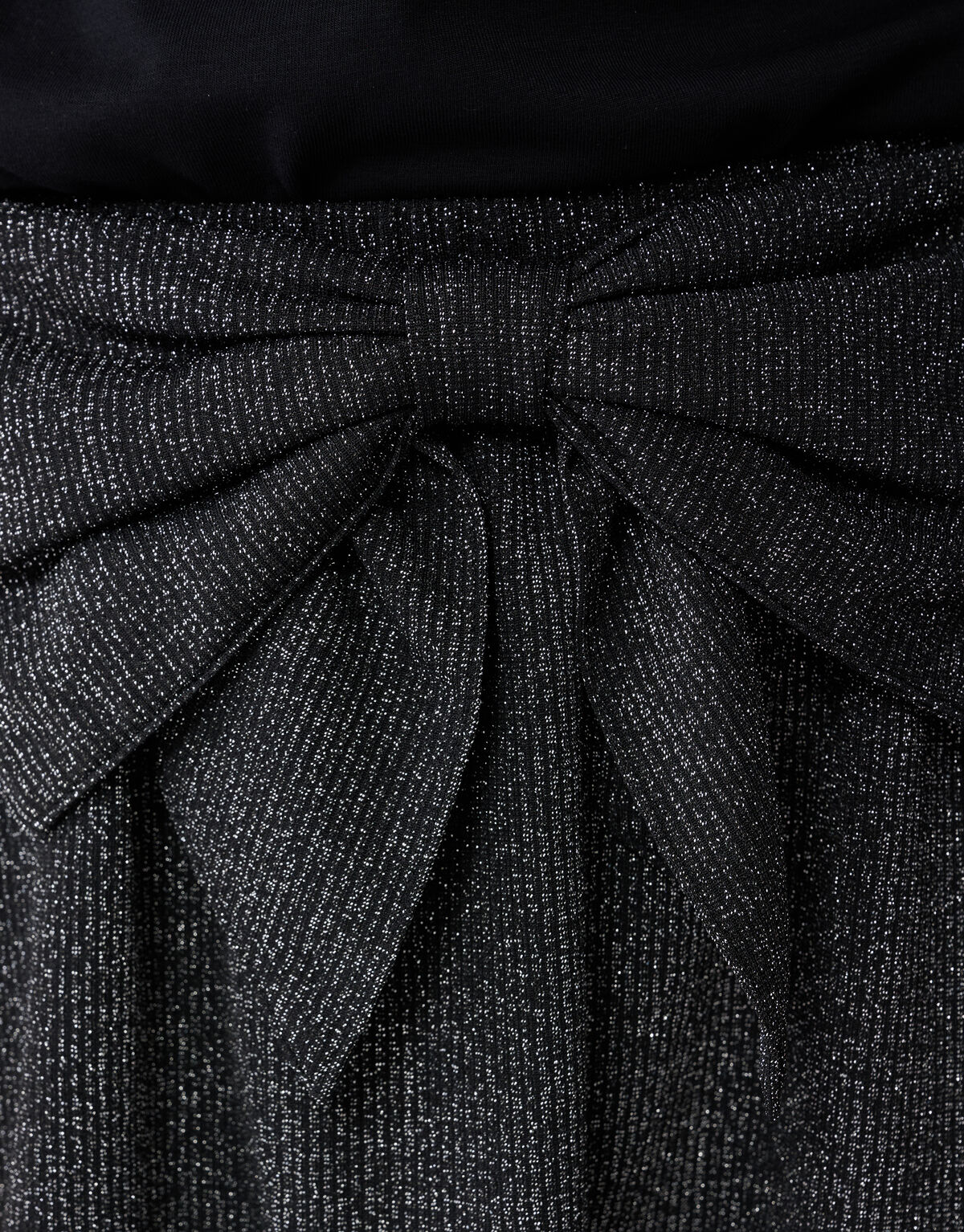 Minirock mit Glitzerschleife in Schwarz SHOEBY ACCESSOIRES