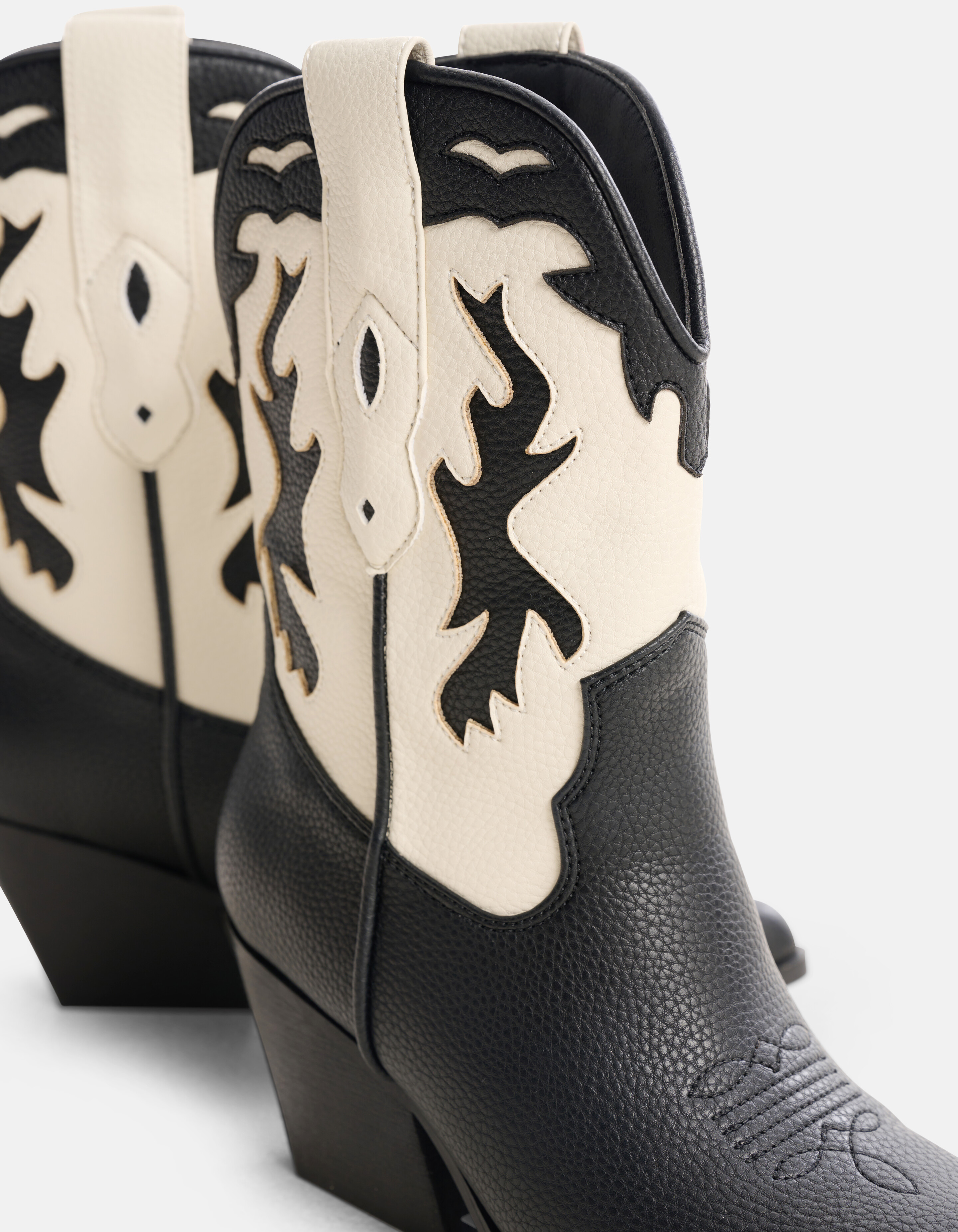 Cowboystiefel Medium Schwarz/Weiß SHOEBY SHOES