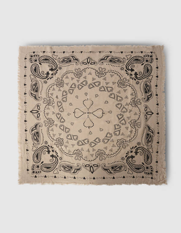 Quadratischer Schal mit Paisleymuster in Beige SHOEBY ACCESSOIRES