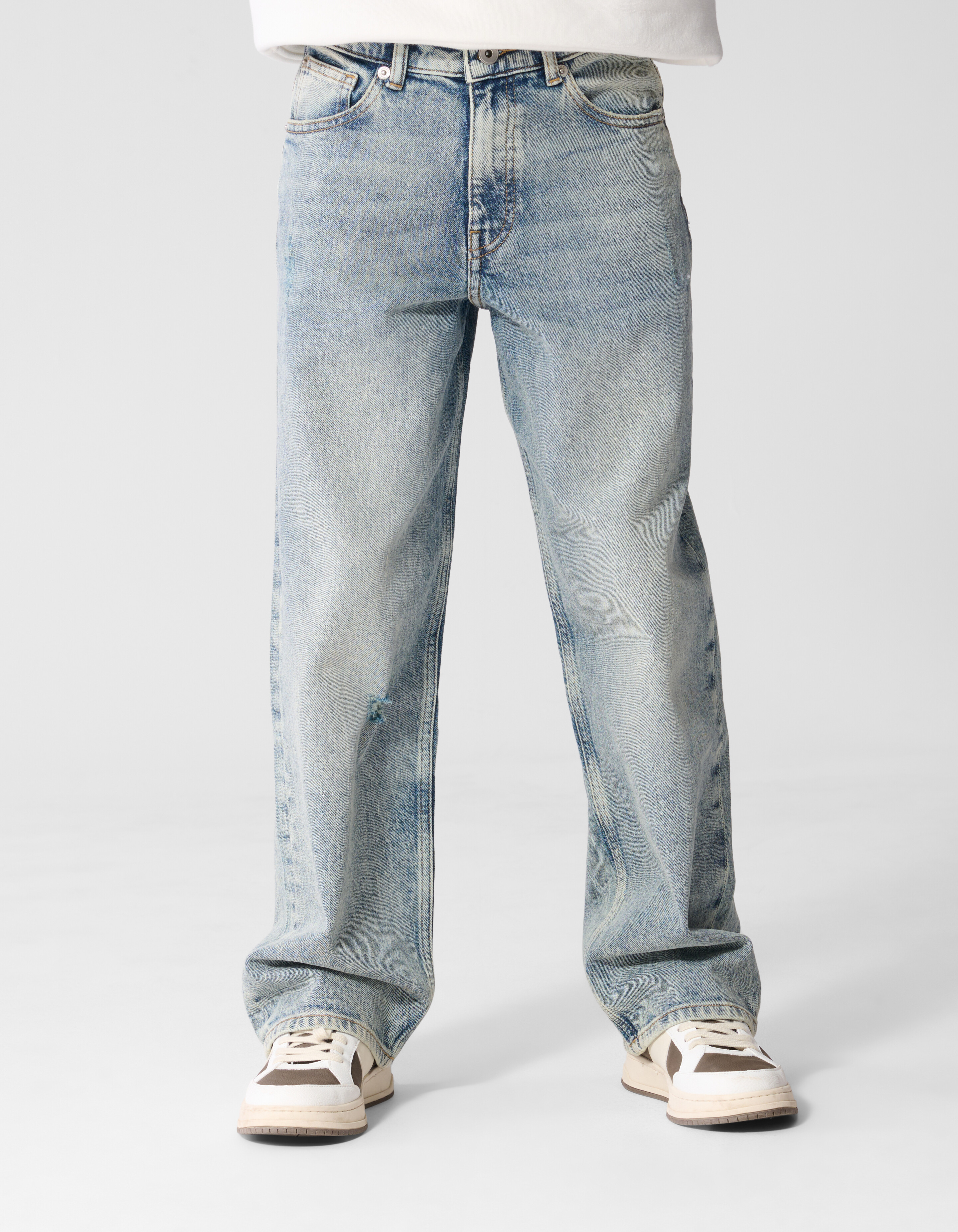 Jeans in Ultra-Baggy-Passform Blau SHOEBY BOYS