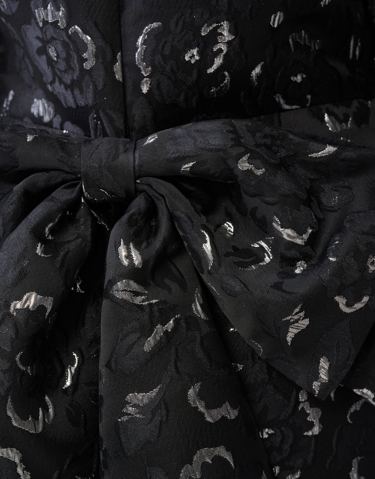 Jacquard Schleifen Minikleid Schwarz SHOEBY WOMEN