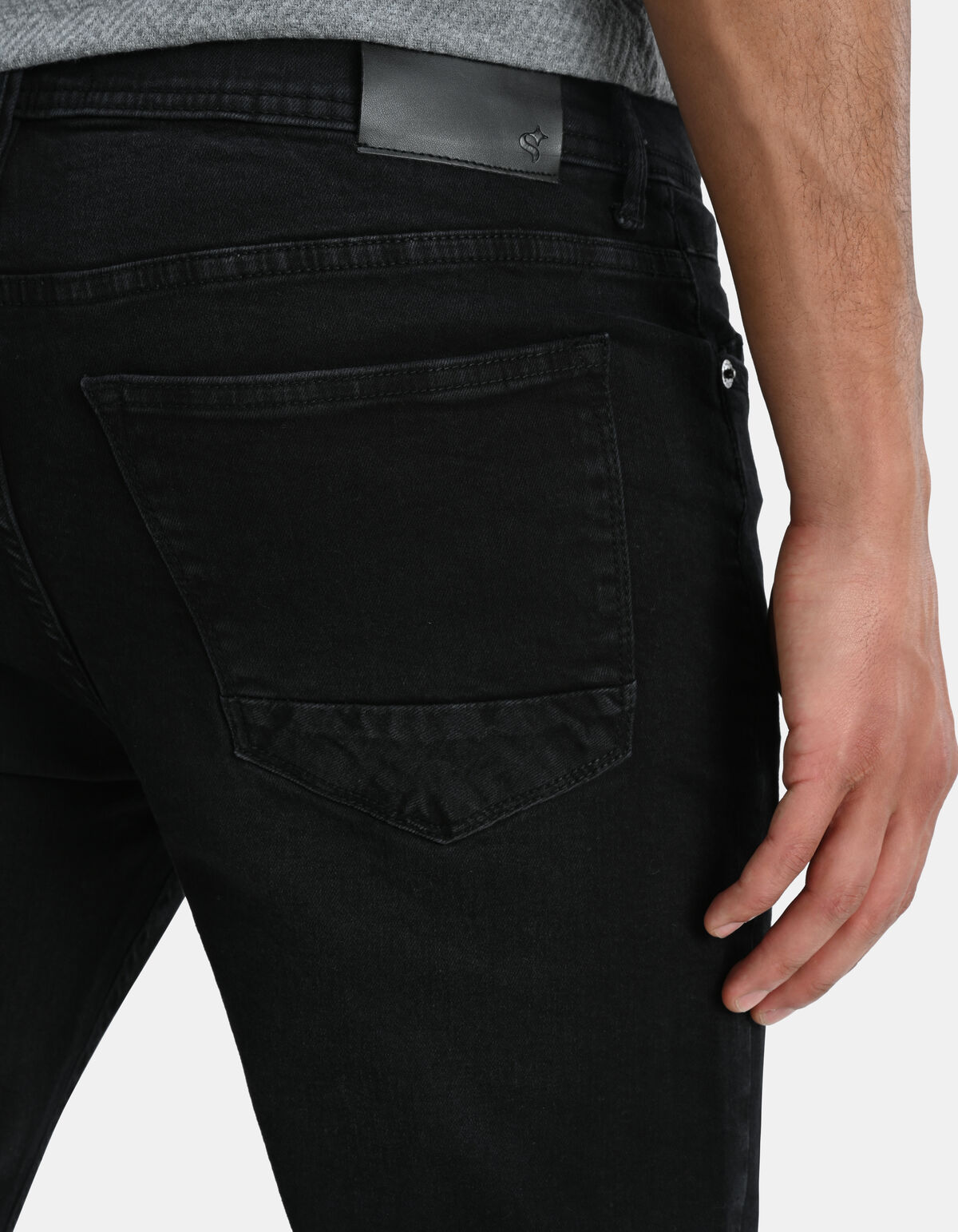 Straight Jeans Washed Schwarz Länge 34 Refill