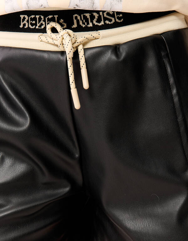 Vegane Lederhose Sportlich Schwarz SHOEBY GIRLS
