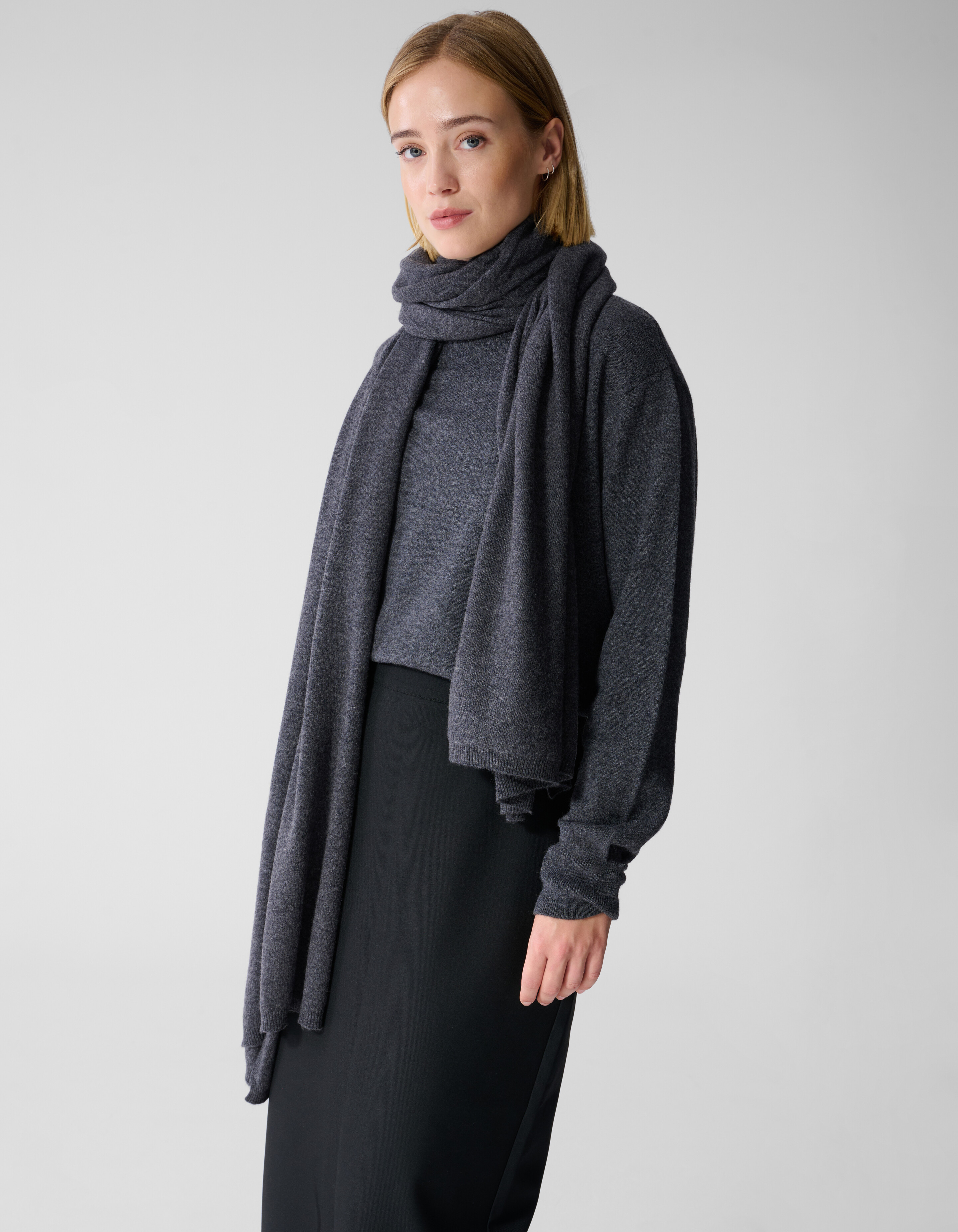 Strickschal Dunkelgrau By Lonneke SHOEBY ACCESSOIRES