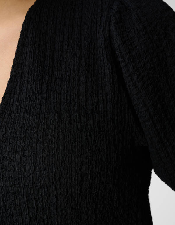 Ger&uuml;schtes V-Ausschnitt Top Schwarz SHOEBY WOMEN