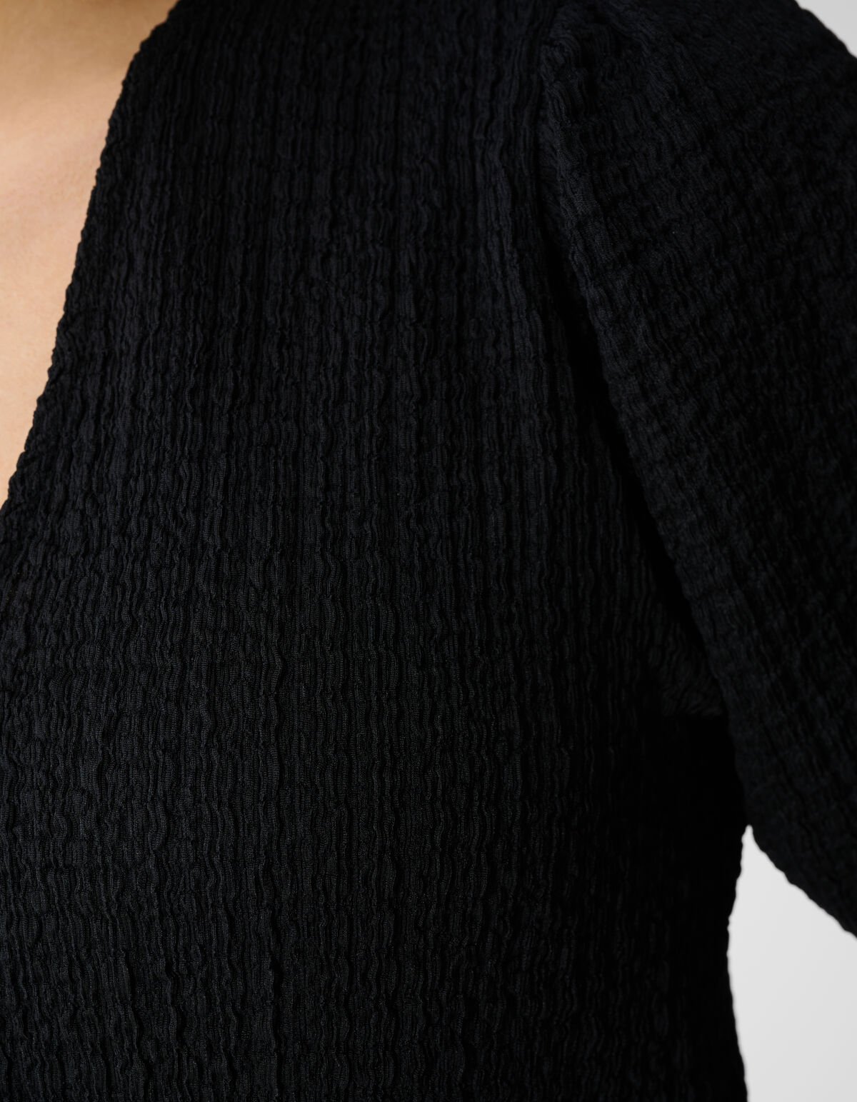 Ger&uuml;schtes V-Ausschnitt Top Schwarz SHOEBY WOMEN