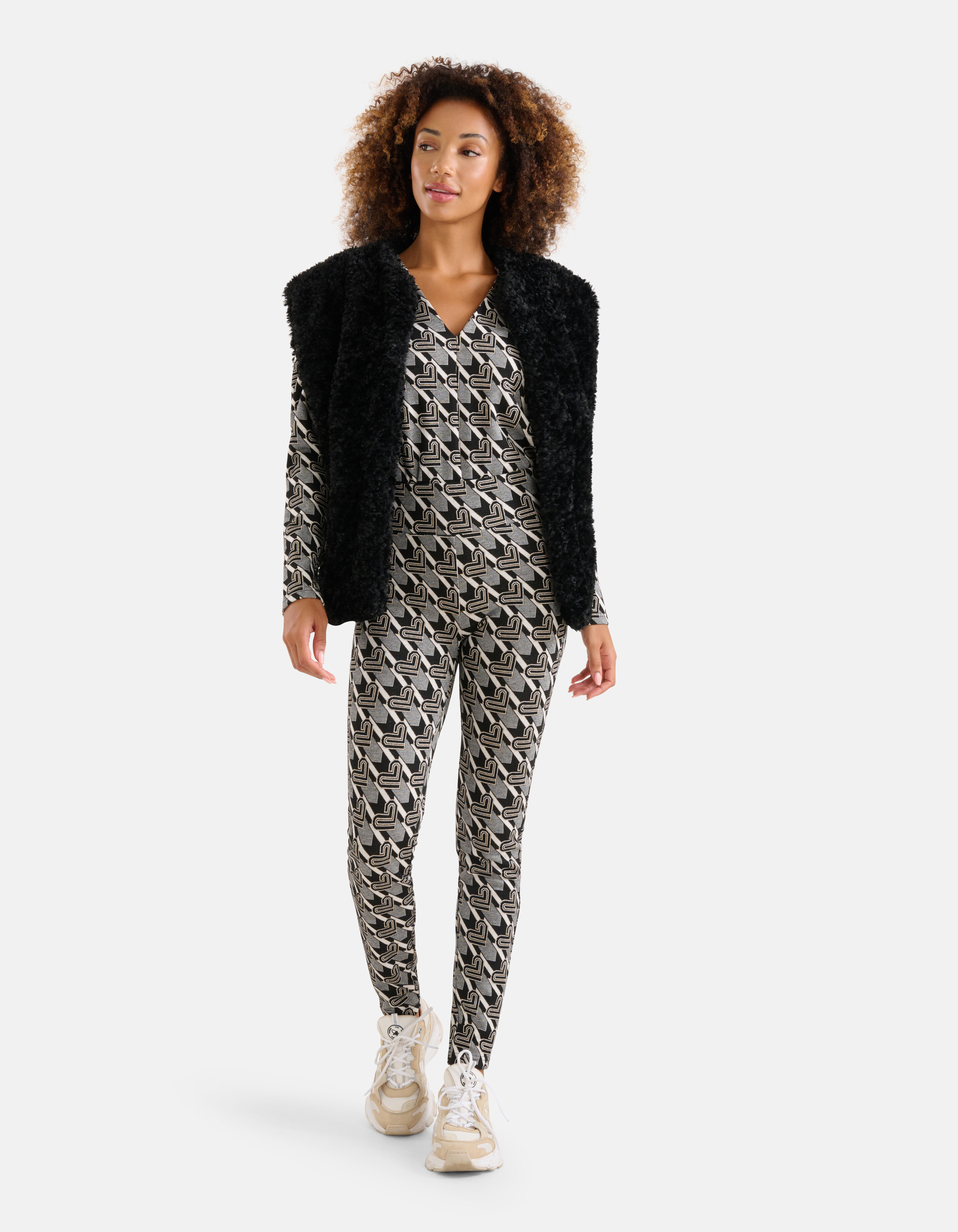 Teddy Gilet Schwarz SHOEBY WOMEN