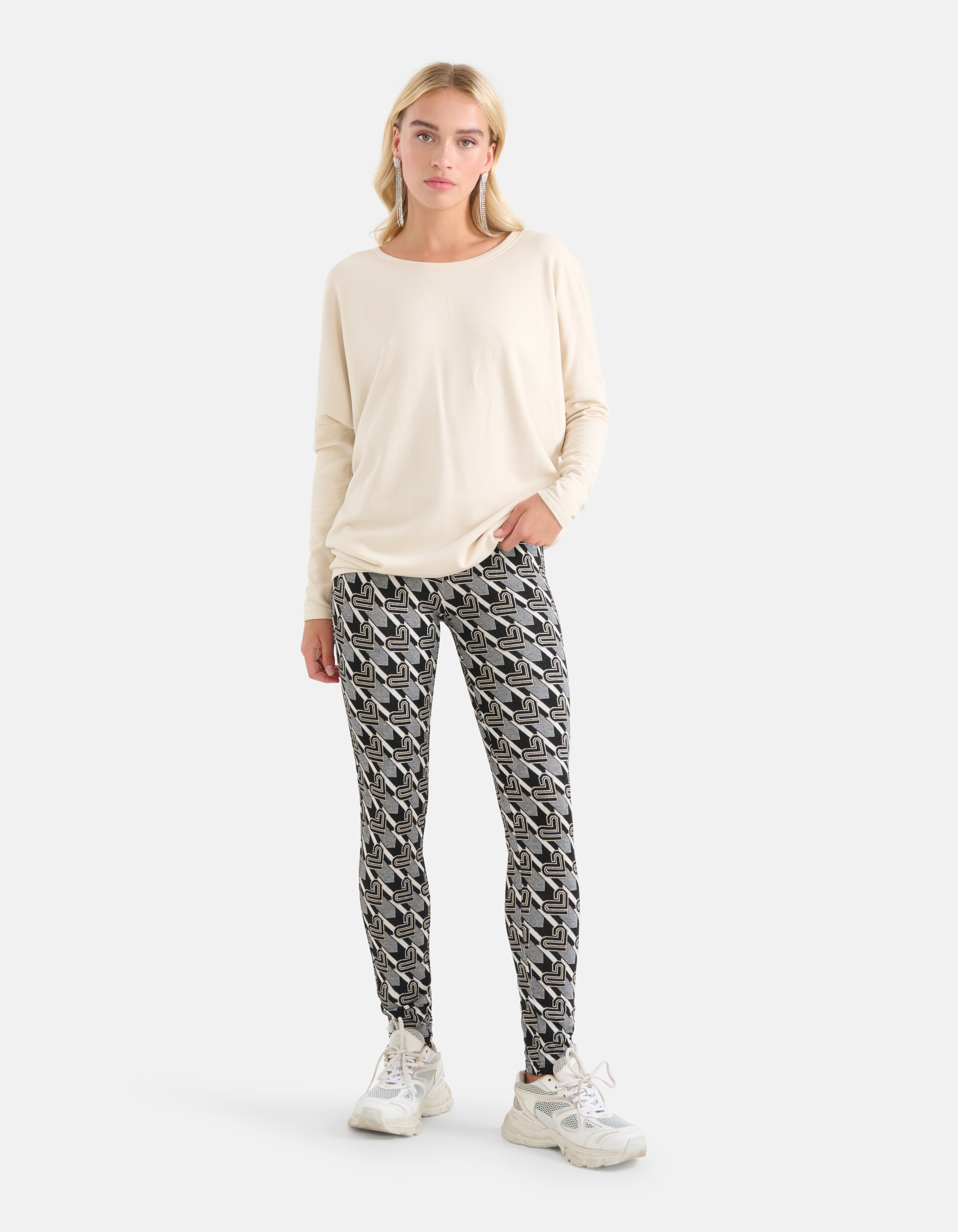 Basic Oberteil in Übergröße Off White SHOEBY WOMEN