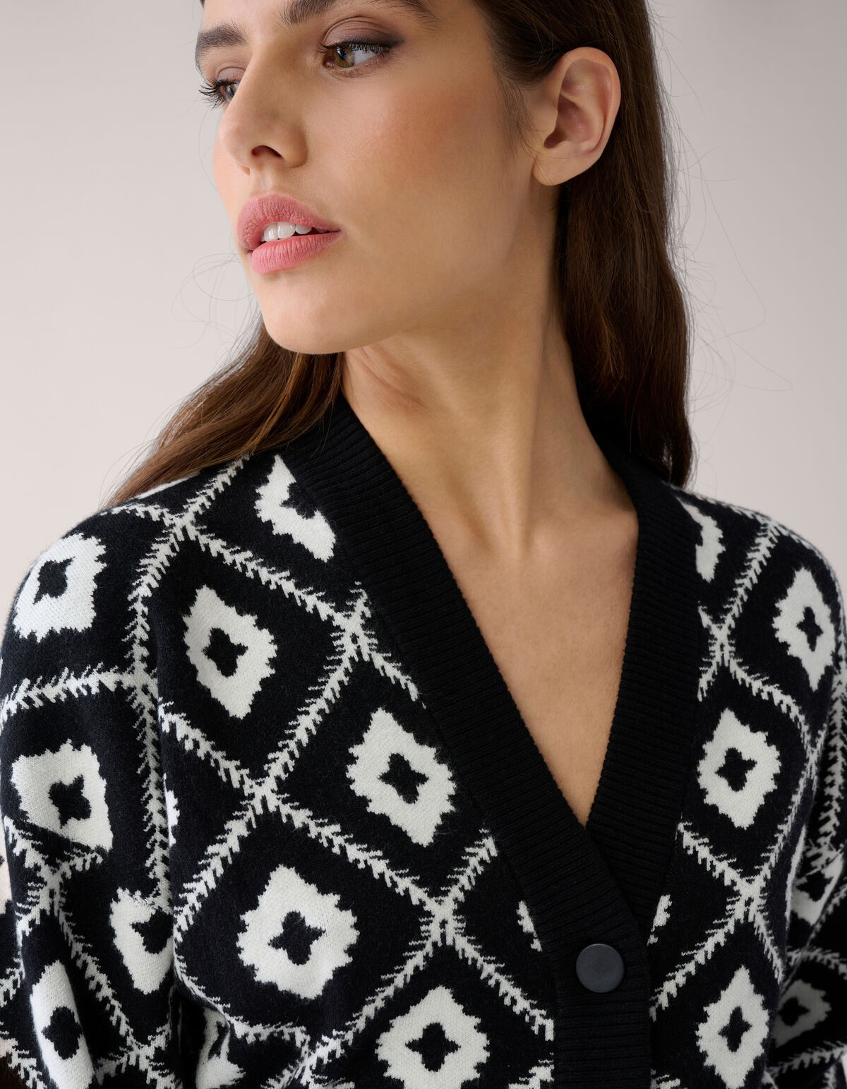 Grafische Strickjacke Schwarz von Mieke SHOEBY WOMEN