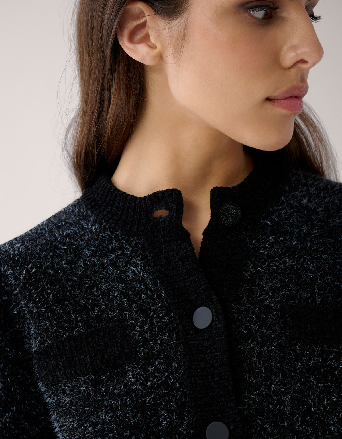 Pelzige Strickjacke Schwarz von Mieke SHOEBY WOMEN