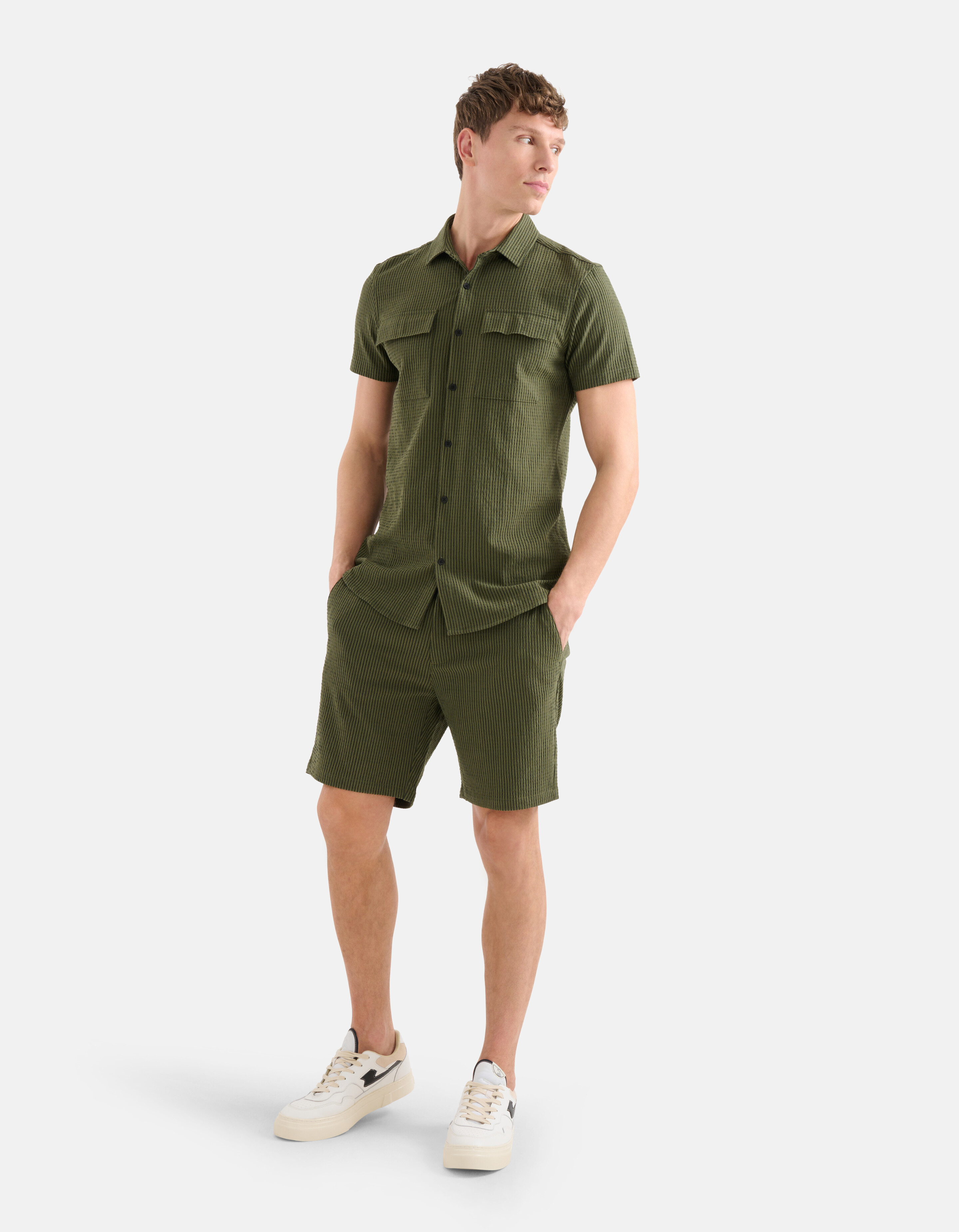 Gestreiftes Seersuckerhemd Grün SHOEBY MEN
