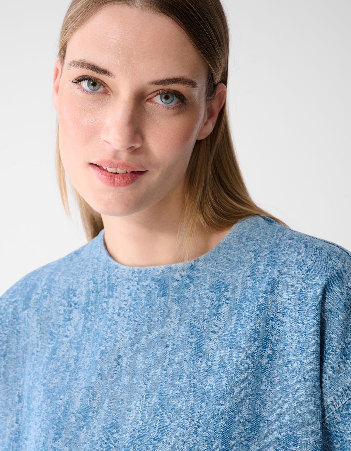 Oversized Jacquard Denim T-Shirt Blau SHOEBY WOMEN