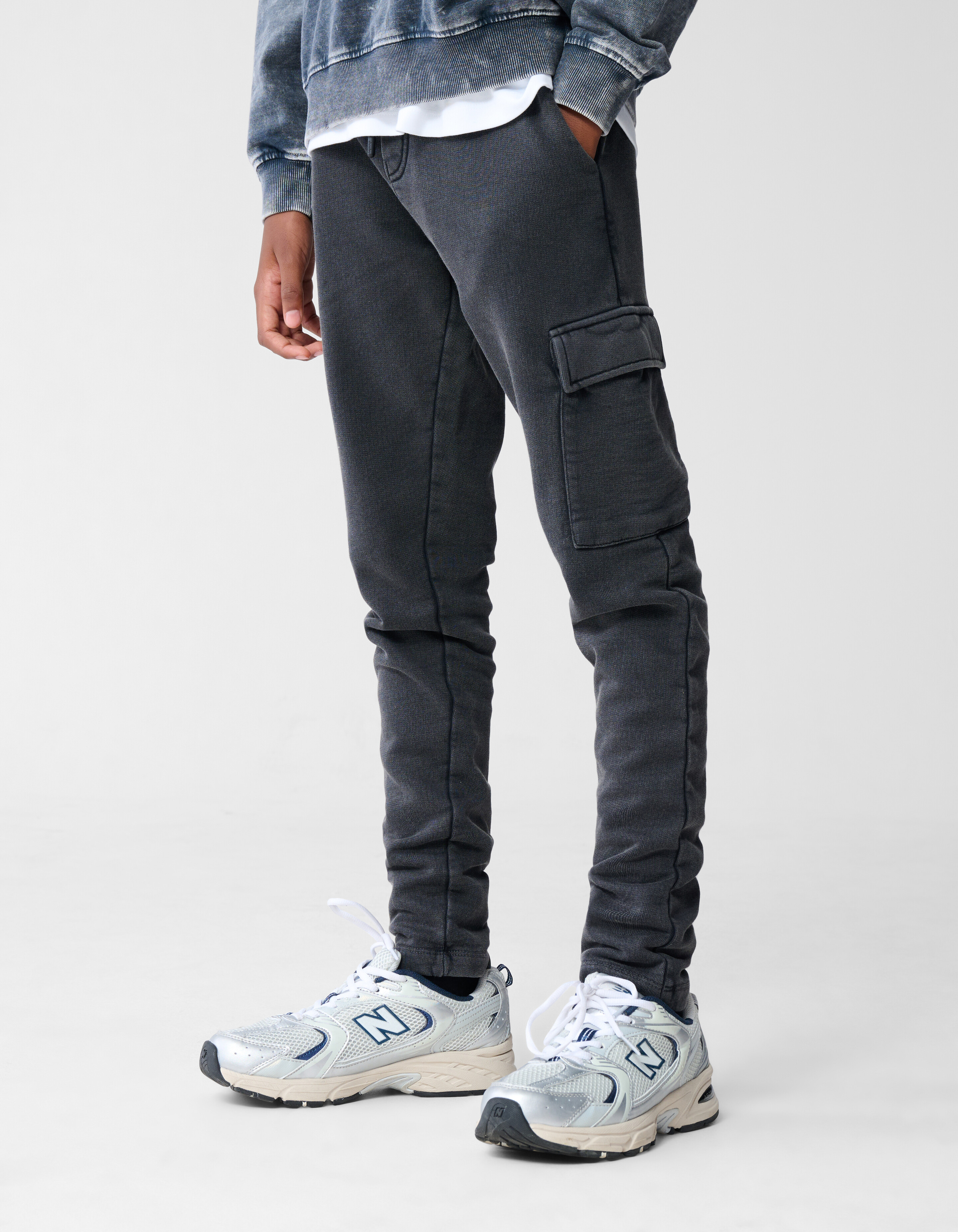 Gewaschene Cargo-Hose Dunkelgrau SHOEBY BOYS