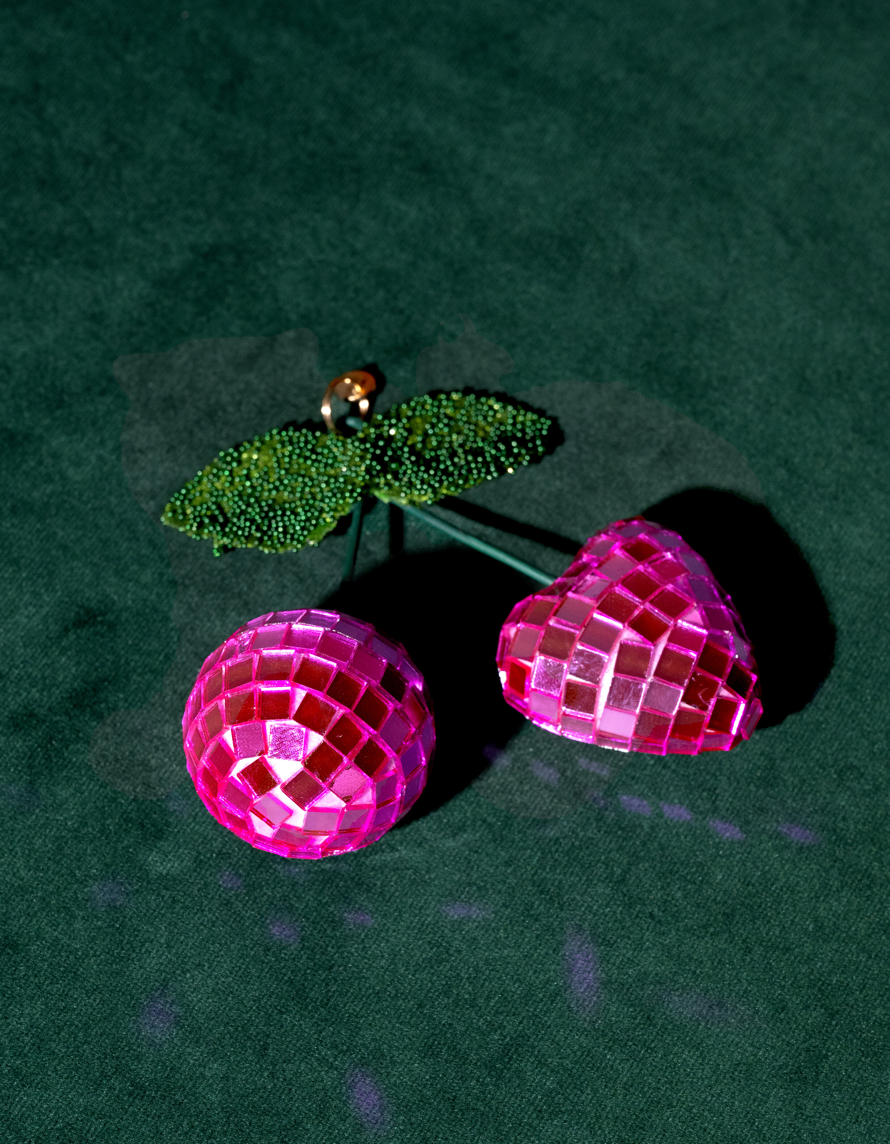 Disco Cherry Weihnachtskugel Rosa By Fred SHOEBY ACCESSOIRES