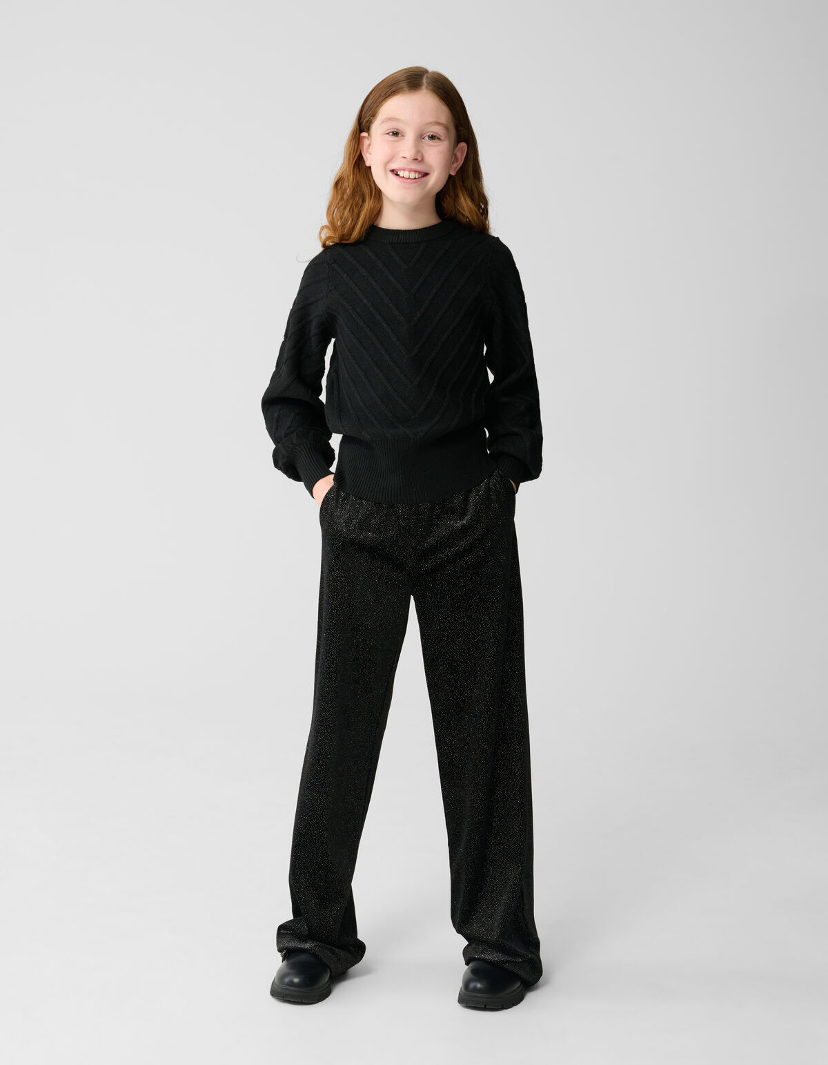 Weite Hose aus Samt in Schwarz SHOEBY GIRLS