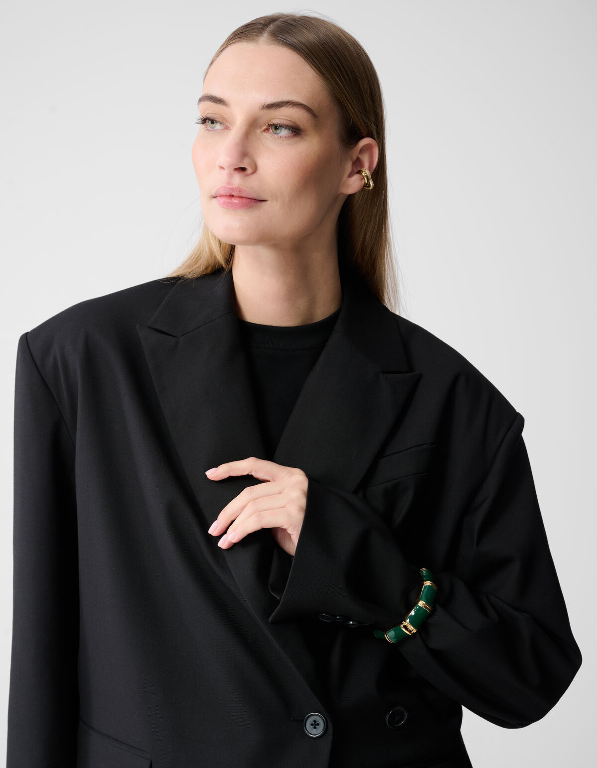 Gestreifter Armreif Dunkelgr&uuml;n/Gold SHOEBY ACCESSOIRES