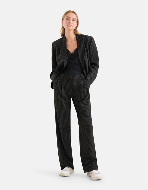 Nadelstreifen-Hose mit weitem Bein Schwarz SHOEBY WOMEN