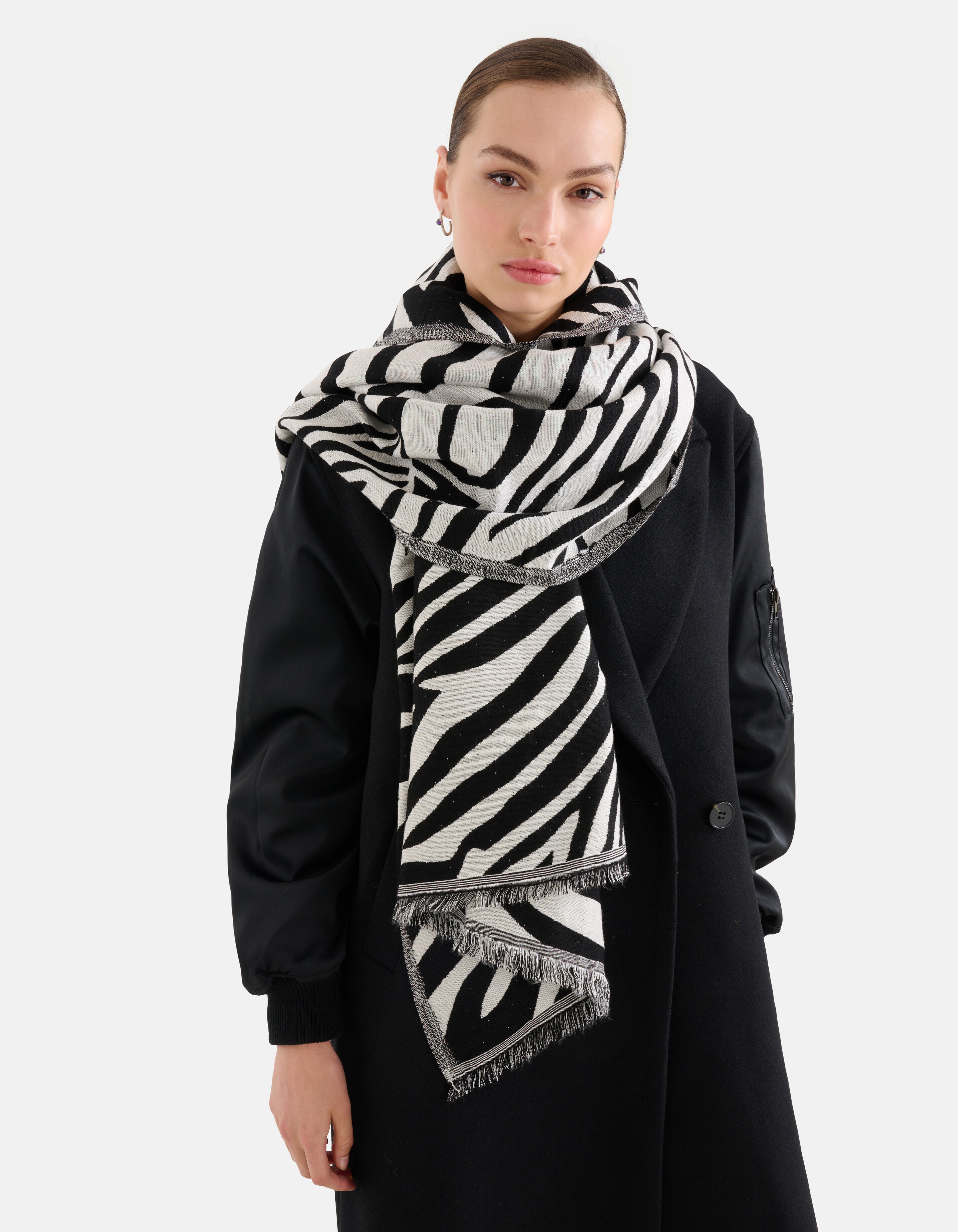 Zebra-Jacquard-Schal Schwarz/Weiß SHOEBY ACCESSOIRES