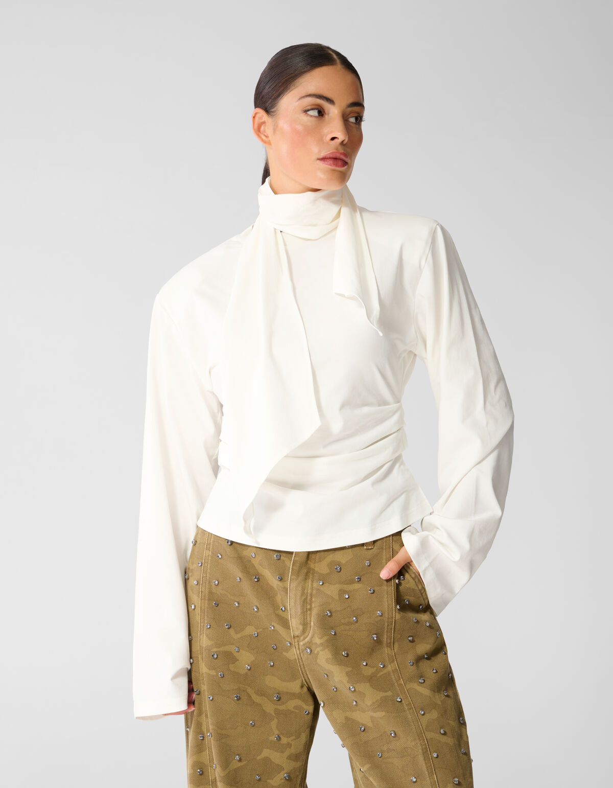 Drapierte Schulter Longsleeve Ecru SHOEBY WOMEN