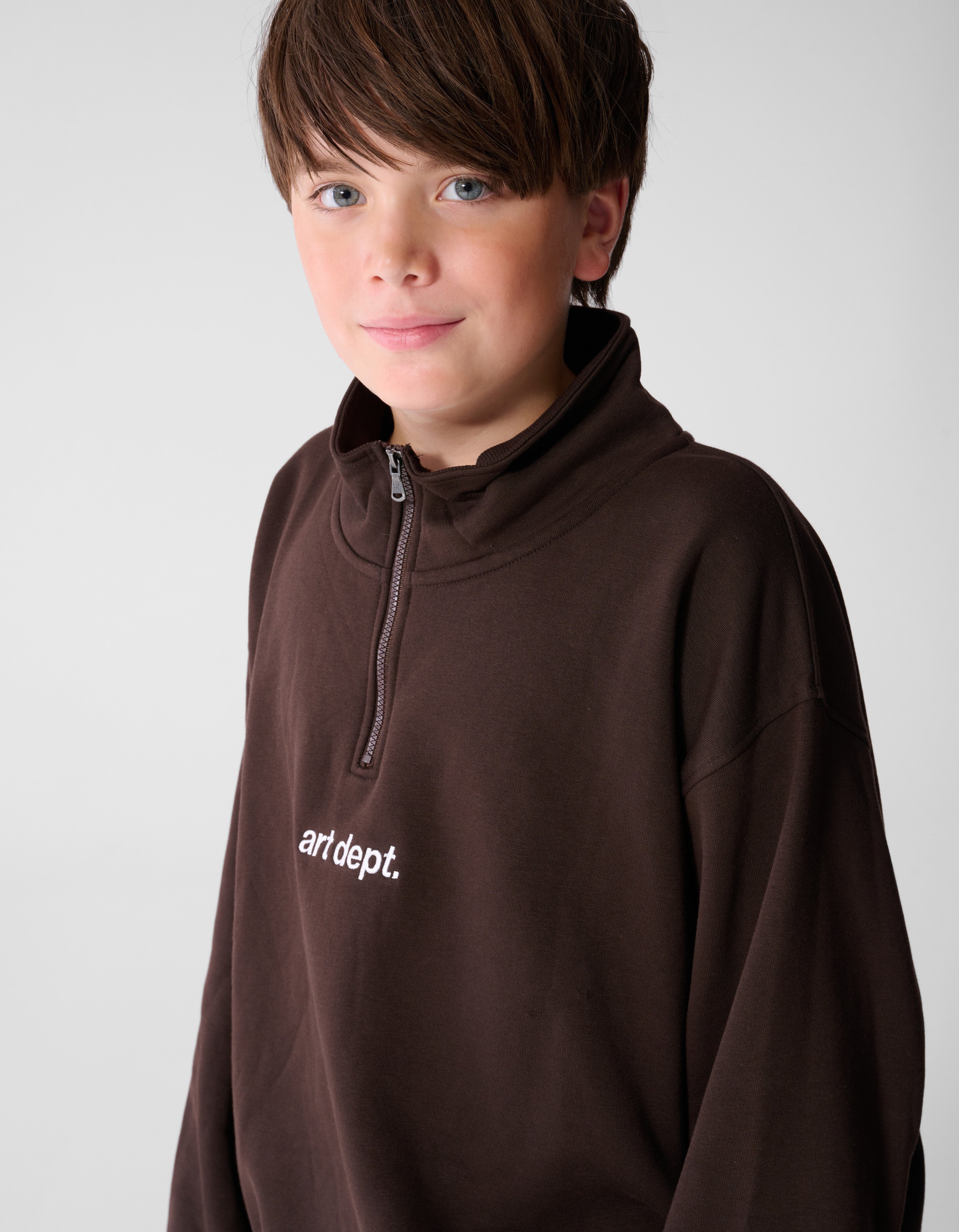 Art Dept Sweater Dunkelbraun SHOEBY BOYS