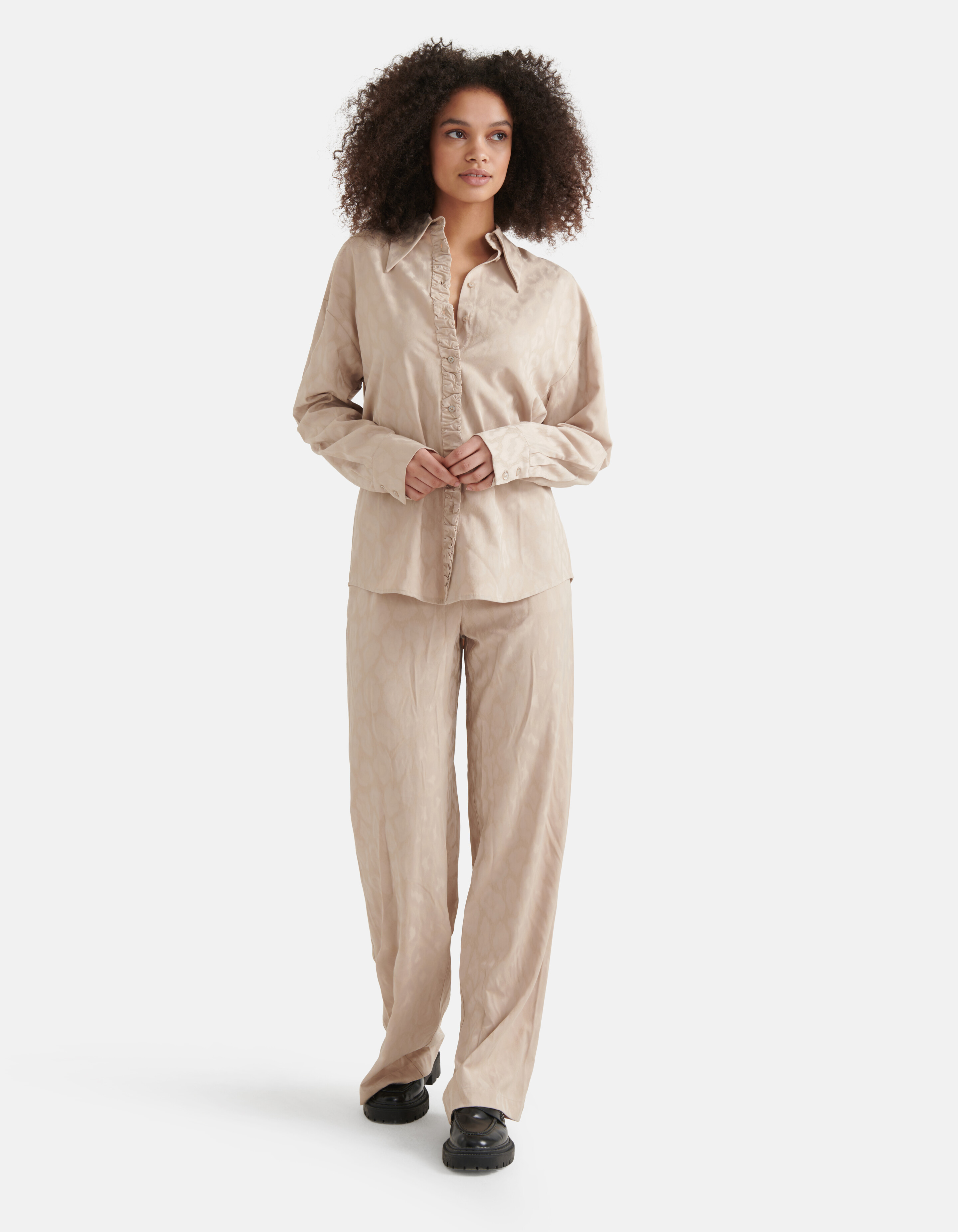 Satin-Tierbluse Sand SHOEBY WOMEN