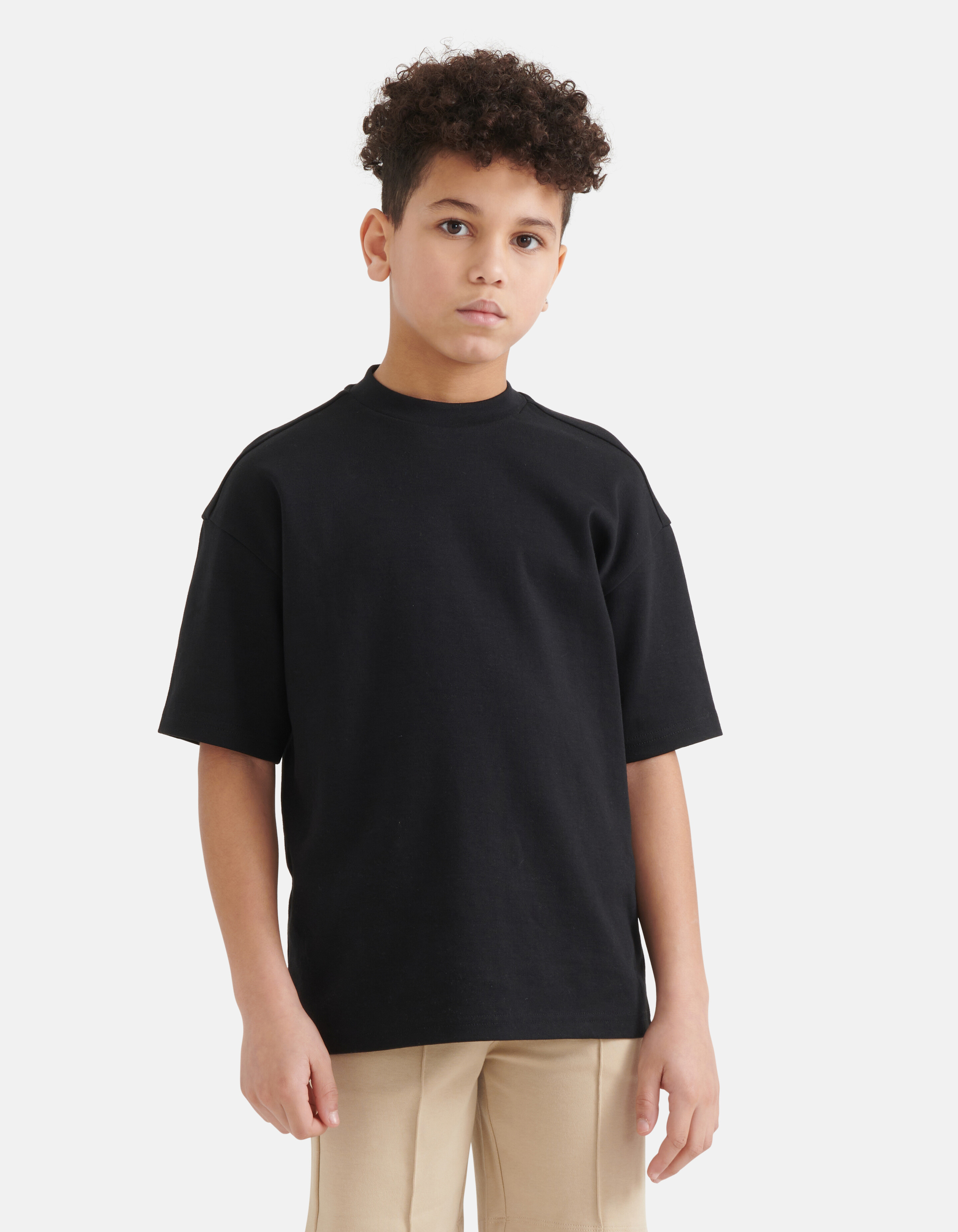 Oversized T-Shirt Schwarz JILL&MITCH