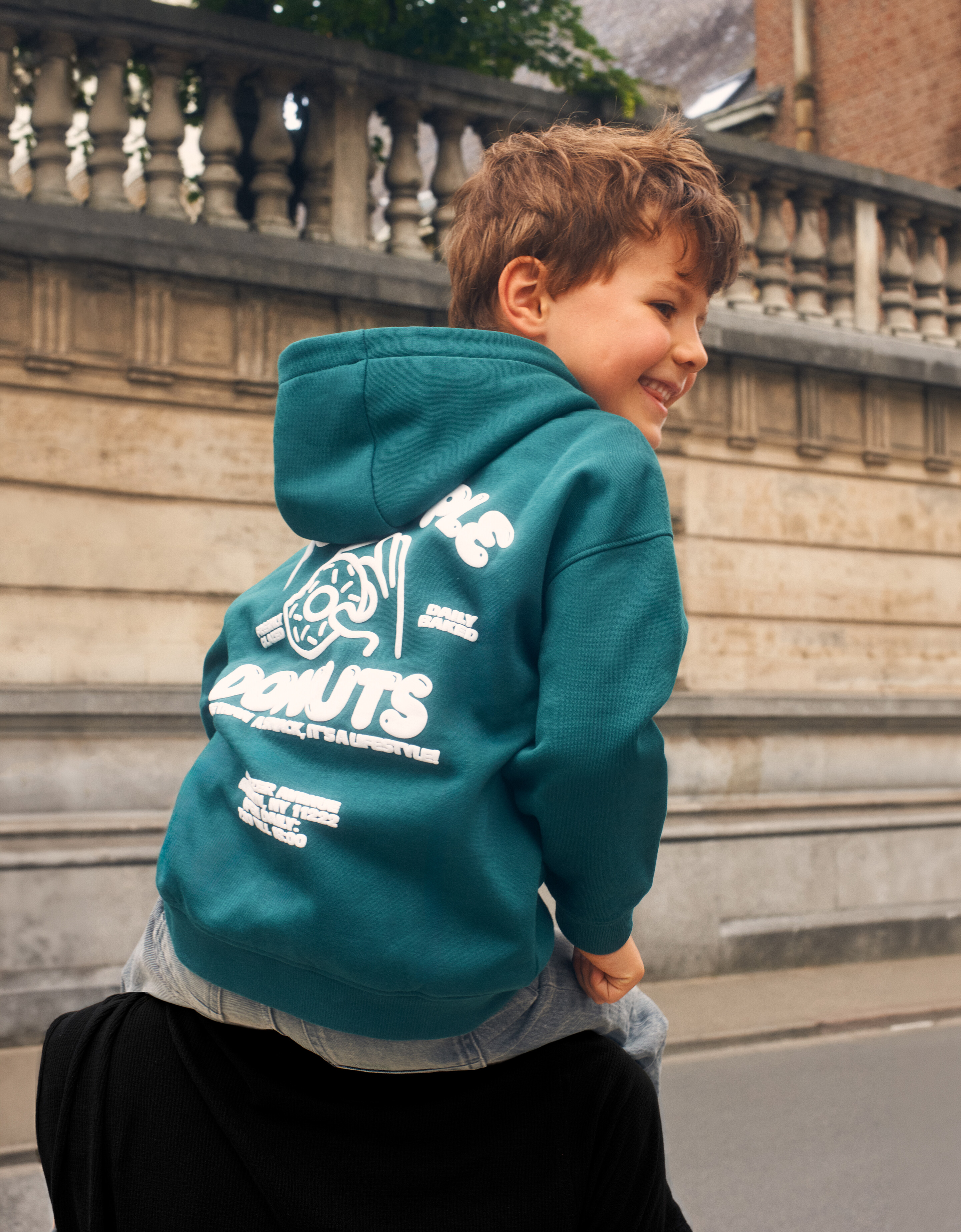Oversized Fit Donut Hoodie Dunkelgr&uuml;n SHOEBY BOYS